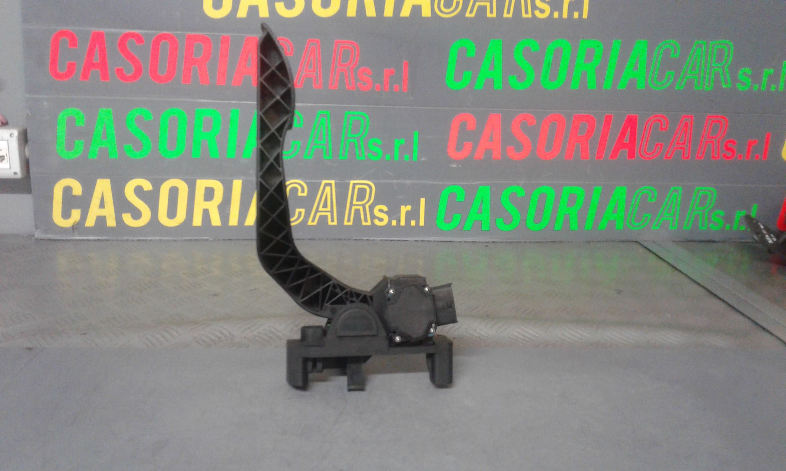 Pedale Acceleratore 504061734 Usato