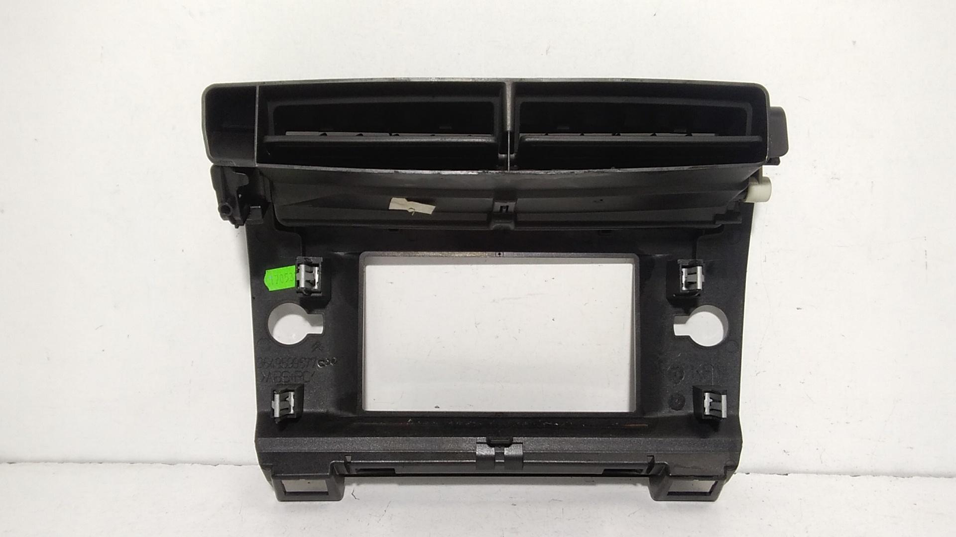 Rivestimento Centr. Cruscotto, Mascherina Portastrumenti Centr. Cruscotto Usato