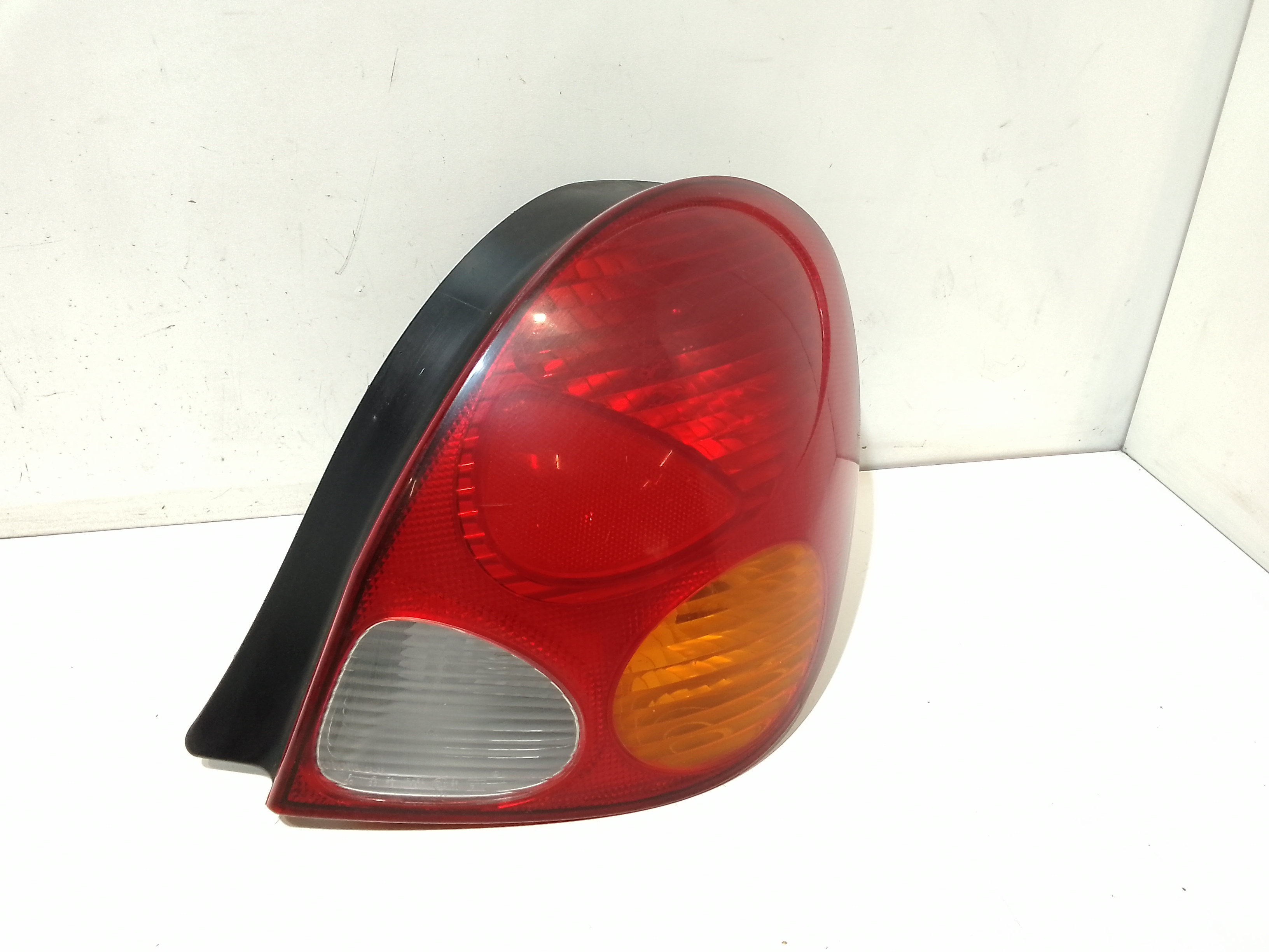 Fanale Post. Destro 8155013401 Usato