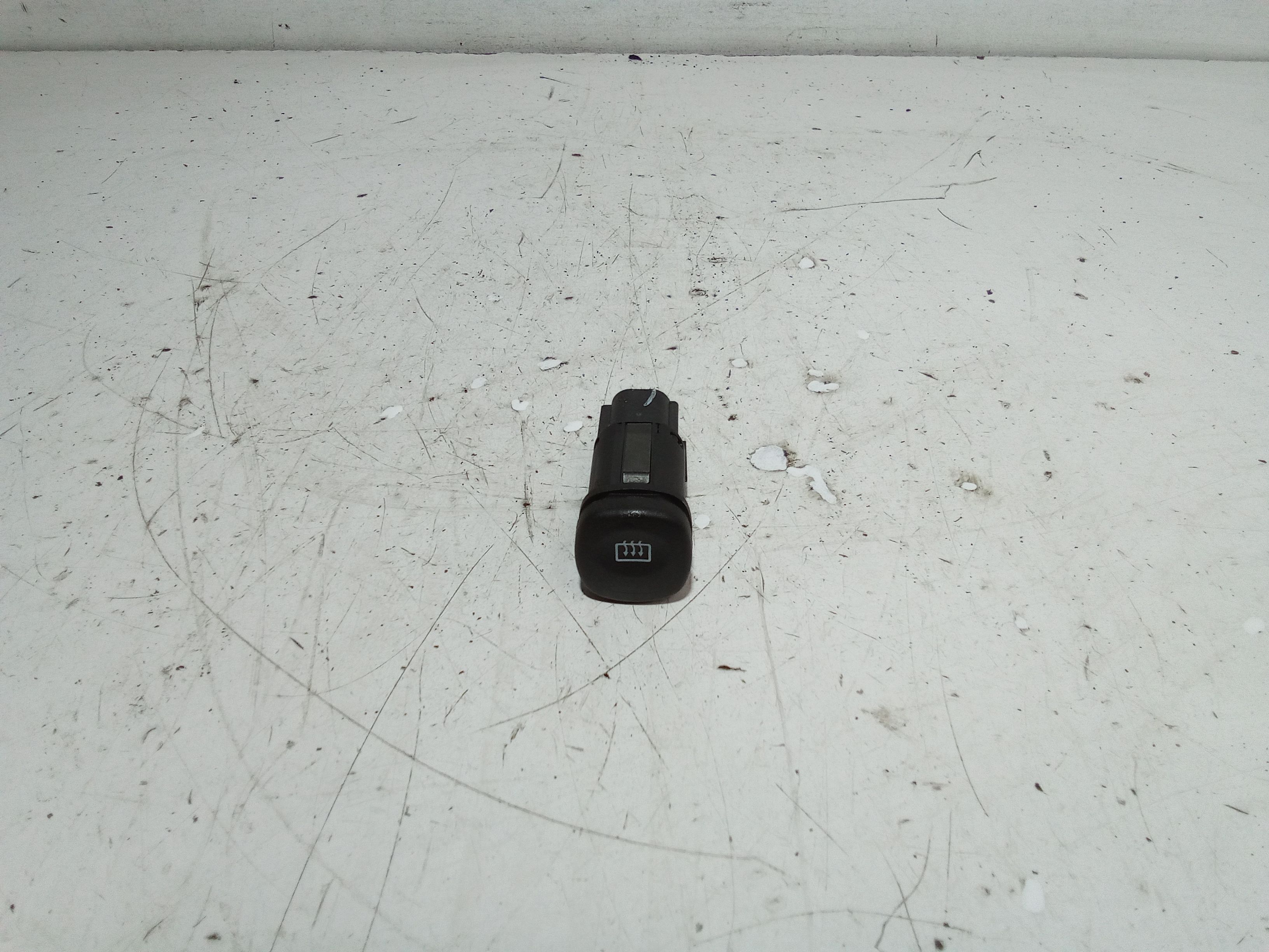 Interruttore Lunotto Termico 1011870 Usato