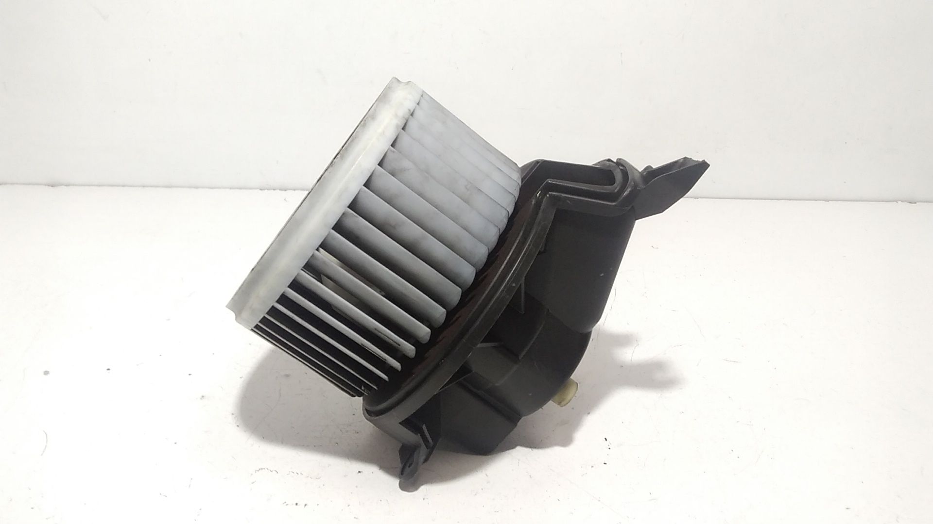 Motorino Ventilazione Abitacolo 77365038 Usato