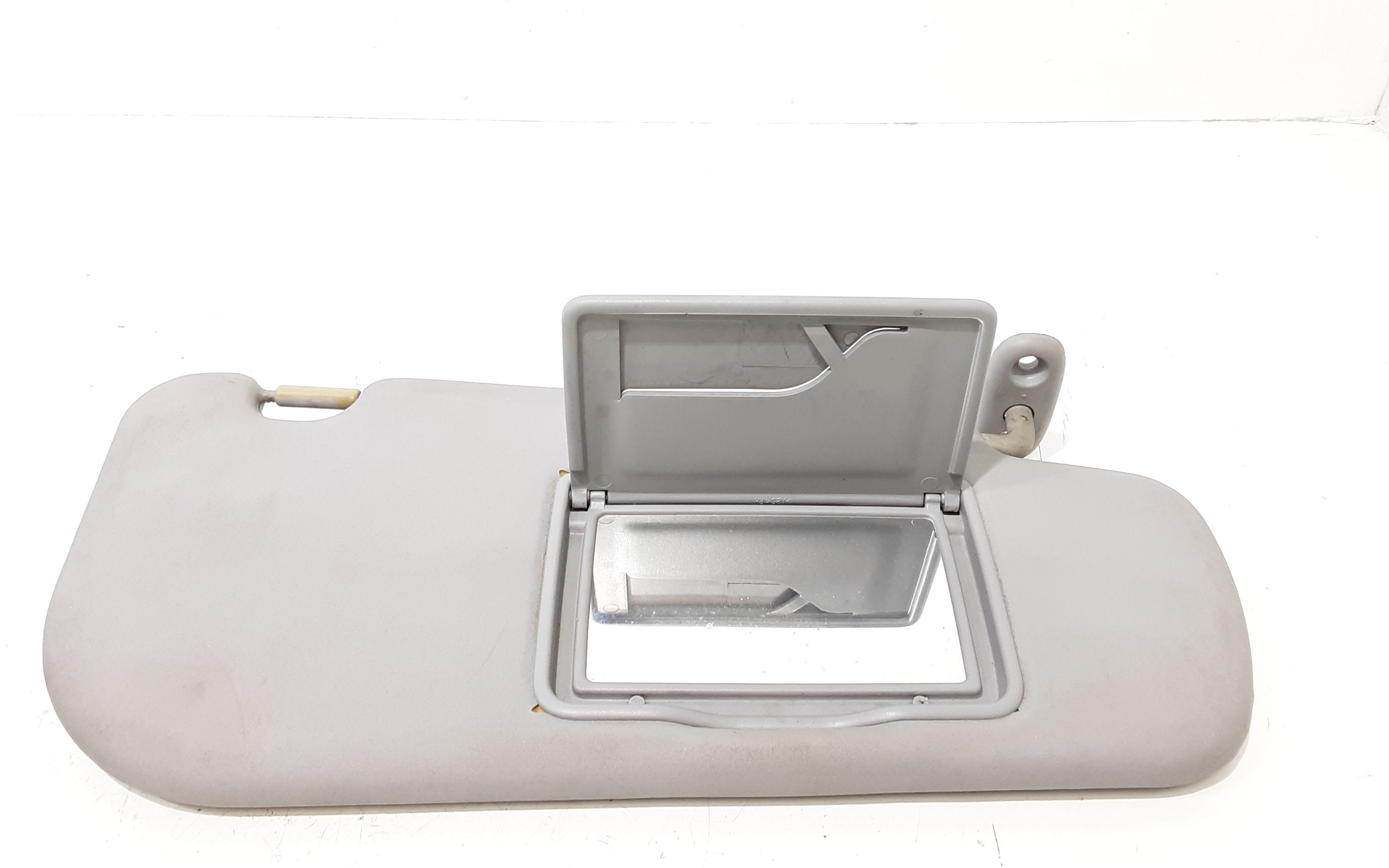 Aletta Parasole Parabrezza Destro 8522007140MG Usato