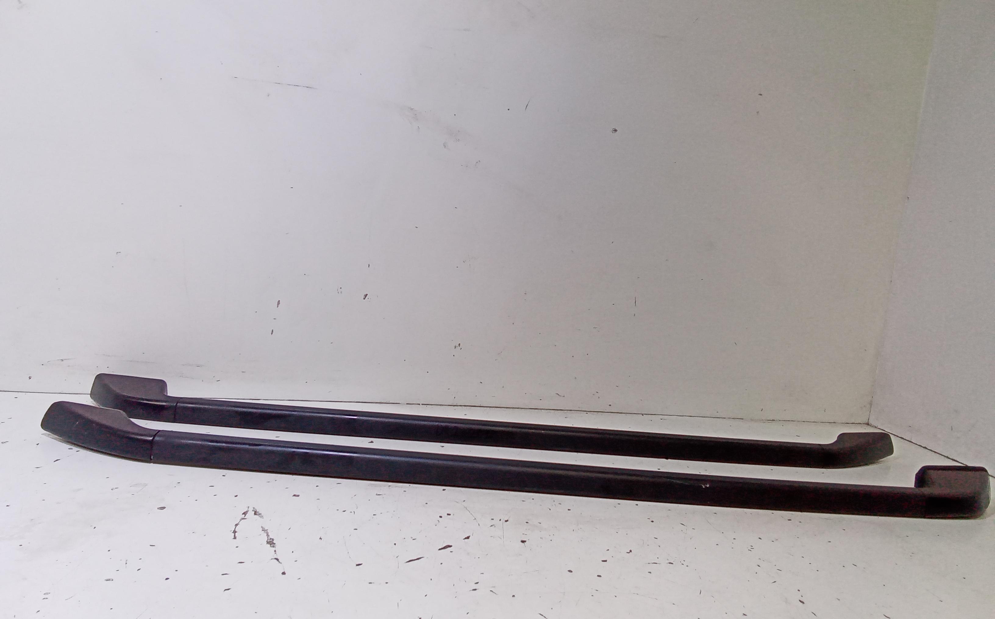 Barre Portatutto Per Mancorrente Tetto Destro + Barre Portatutto Per Mancorrente Tetto Sinistro Usato