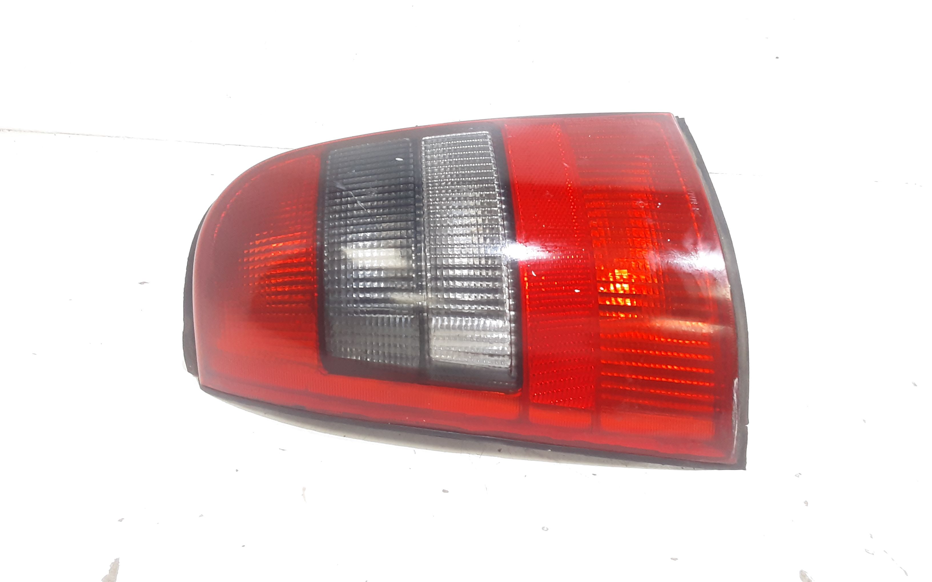 Fanale Post. Destro 90541635 Usato