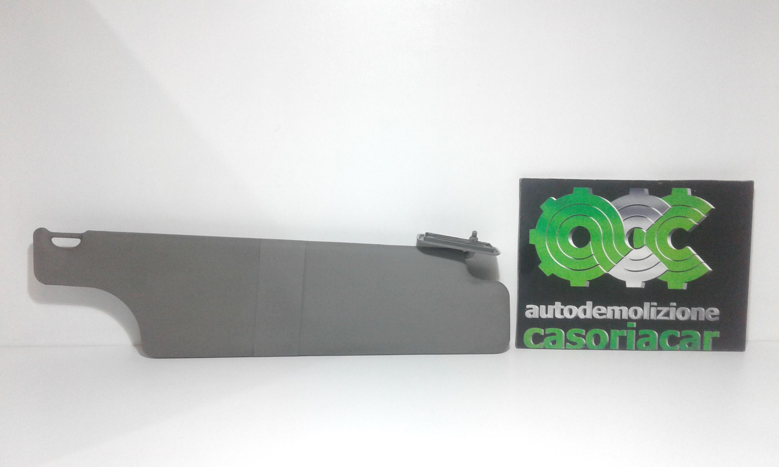 Aletta Parasole Parabrezza Destro 964003851R Usato