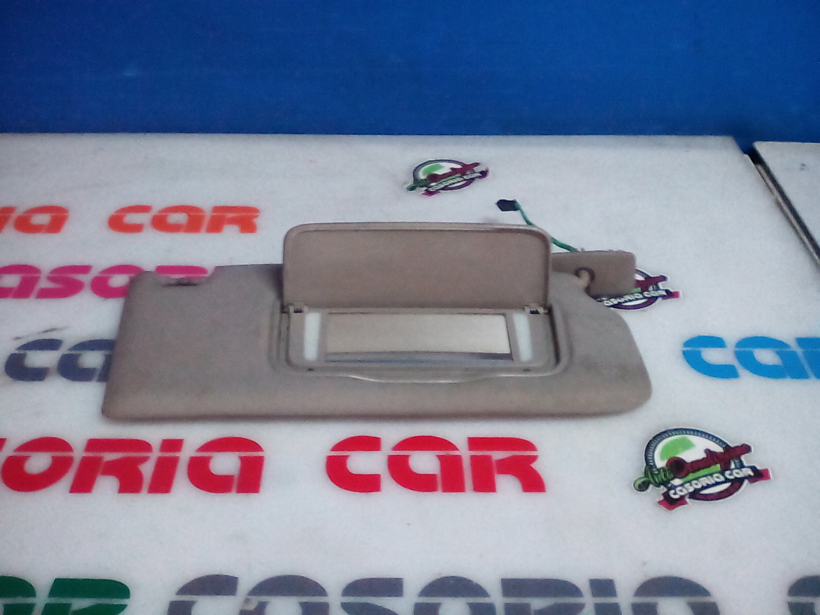 Aletta Parasole Parabrezza Destro 39859778 Usato