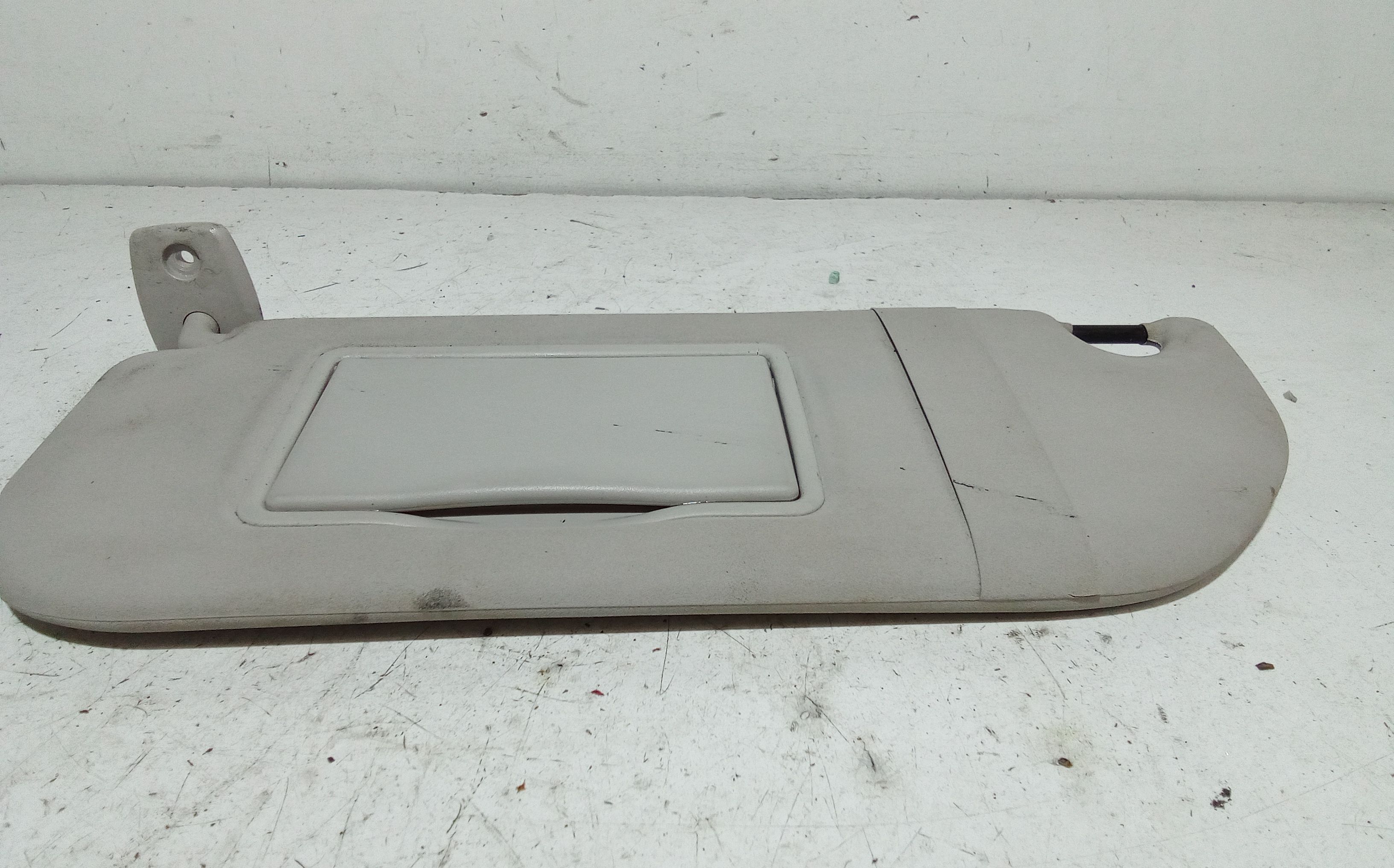 Aletta Parasole Parabrezza Sinistro Usato