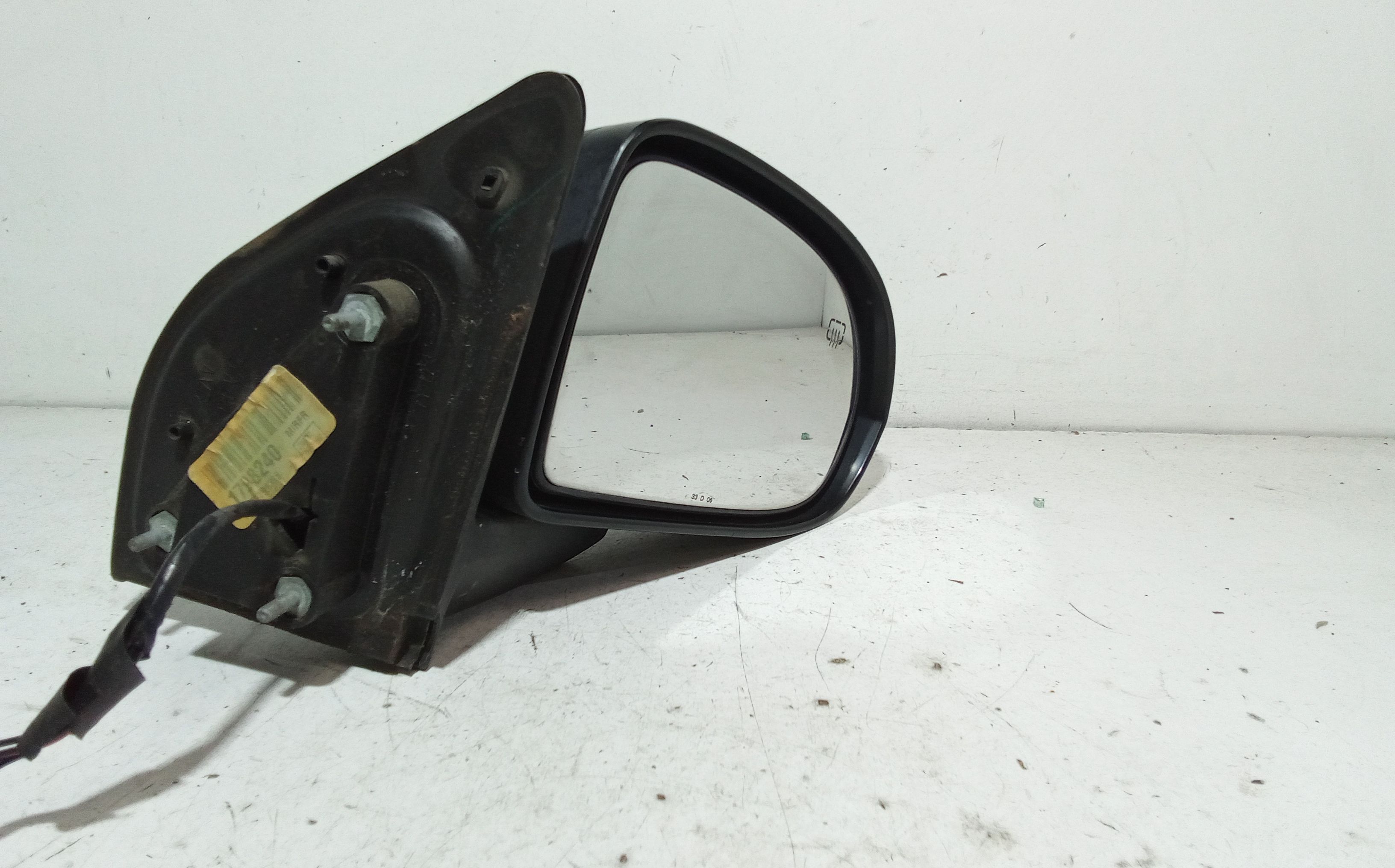 Retrovisore Est. Destro Usato