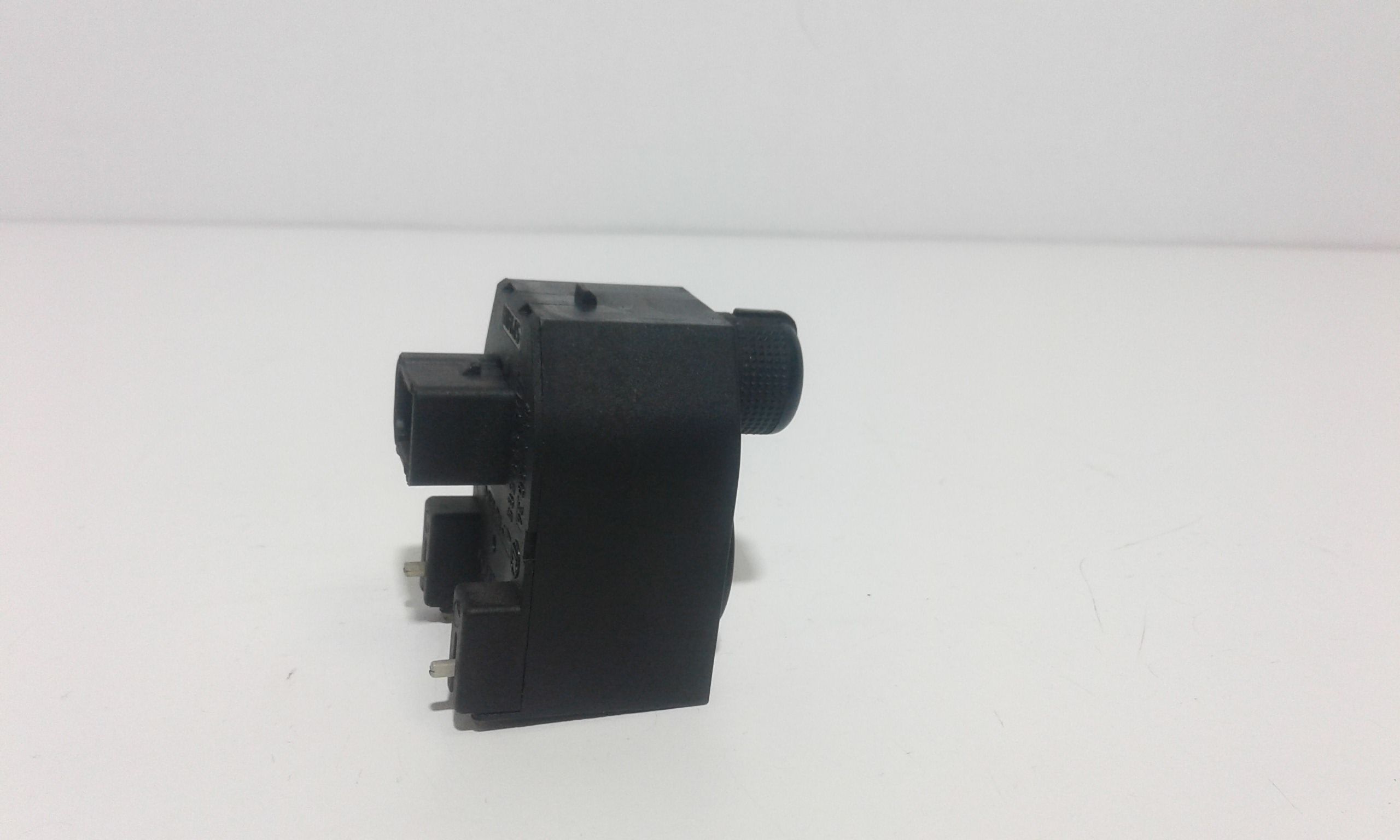 Interruttore Regolazione Retrovisore Est. Usato