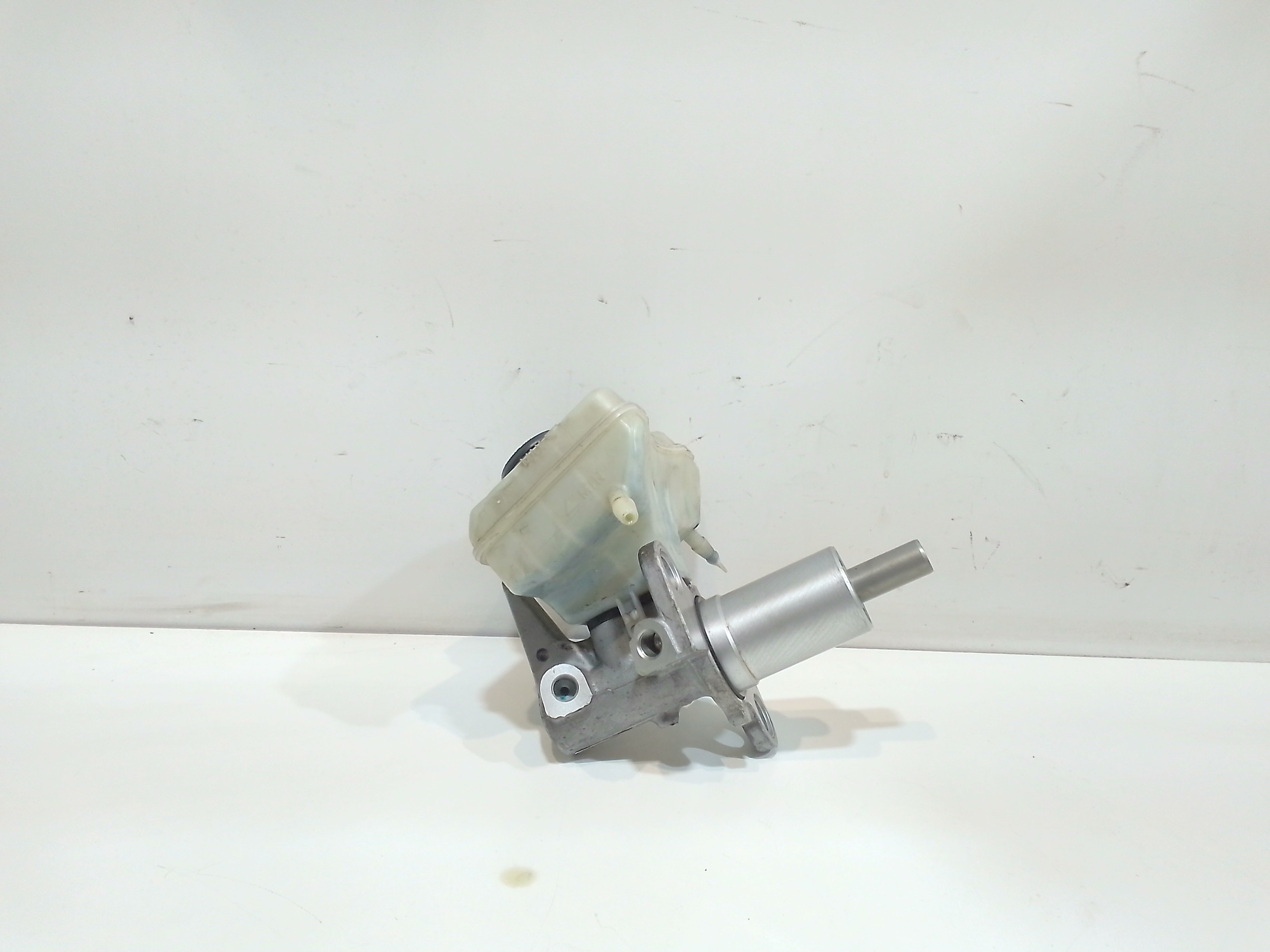 Pompa Comando Freni 4G2611021A Usato