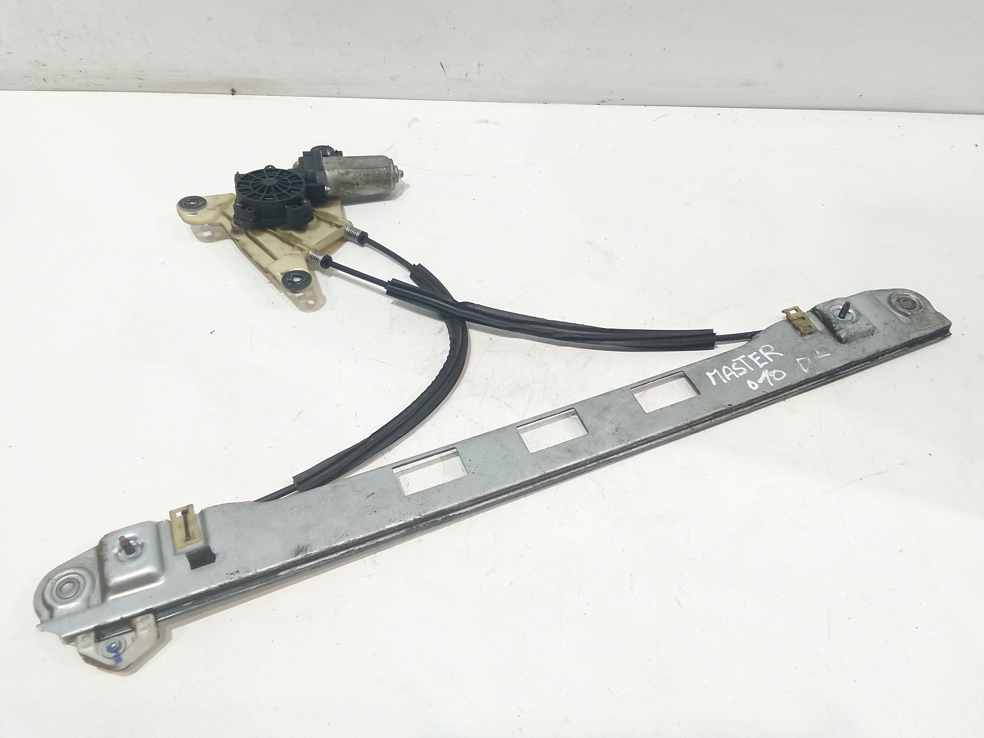 Alzacristallo Porta Ant. Destro 807200009R Usato