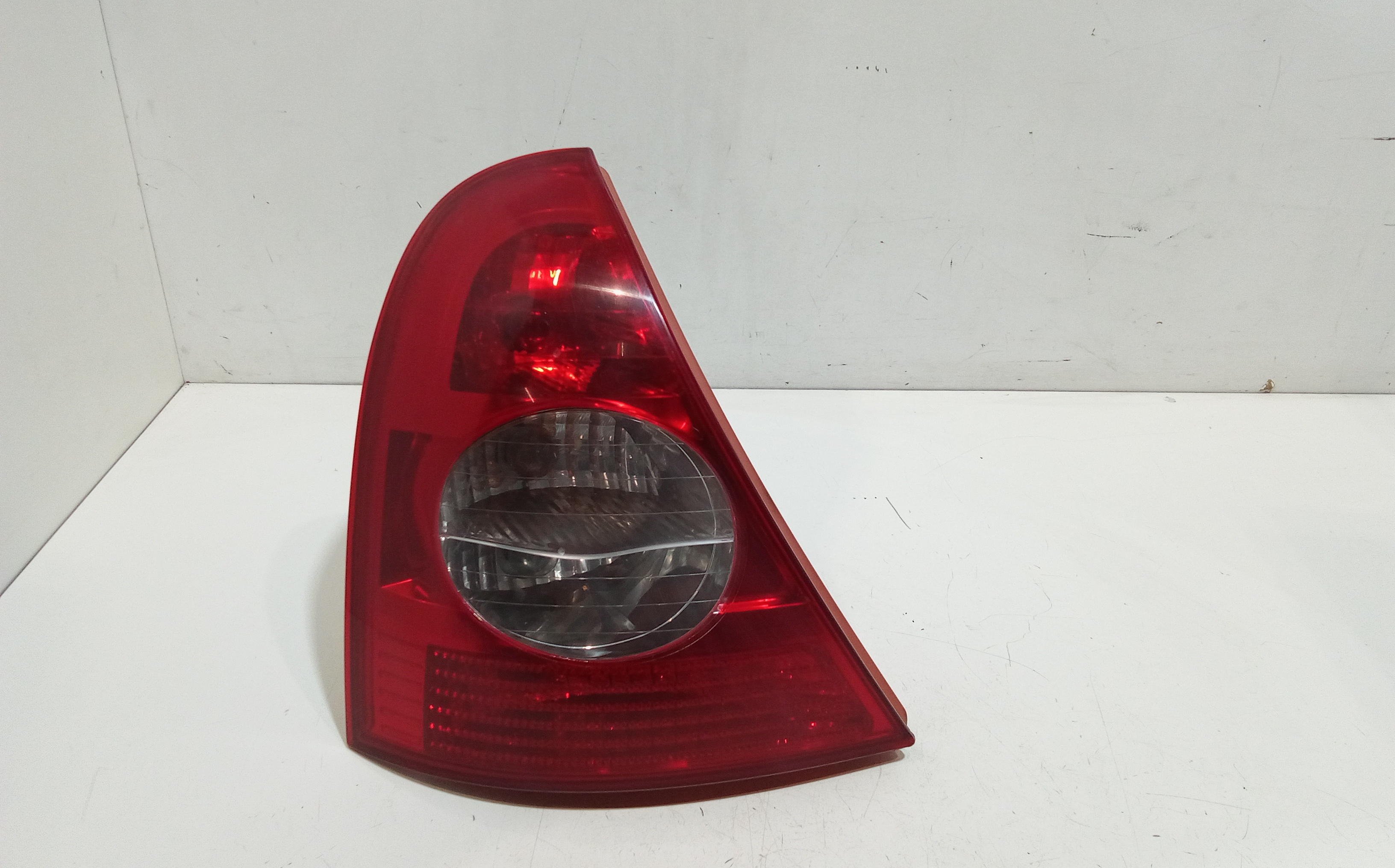 Fanale Post. Sinistro 8200917488 Usato