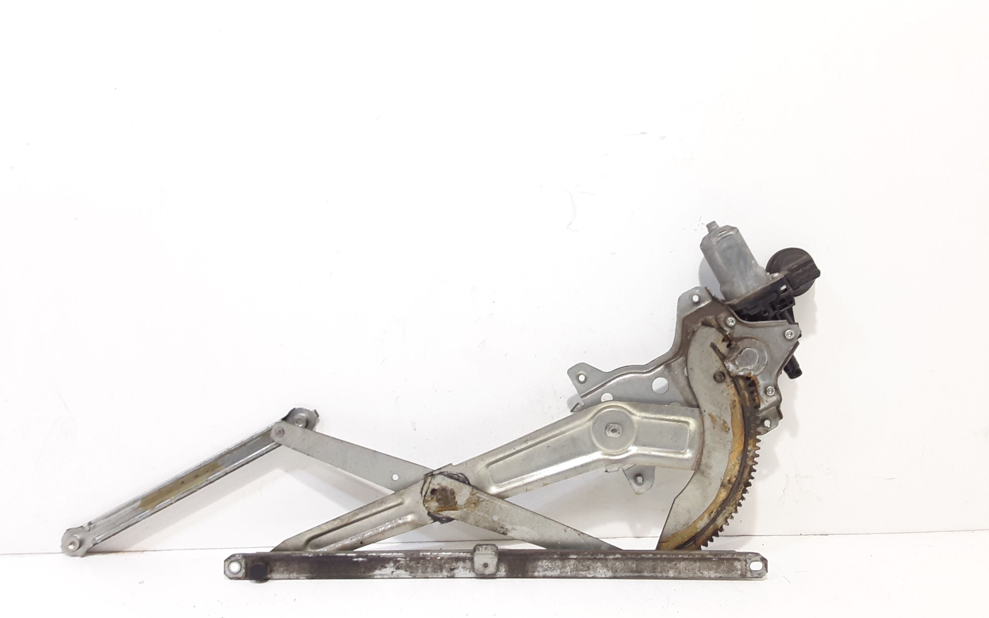 Alzacristallo Porta Ant. Destro 8341062J00000 Usato