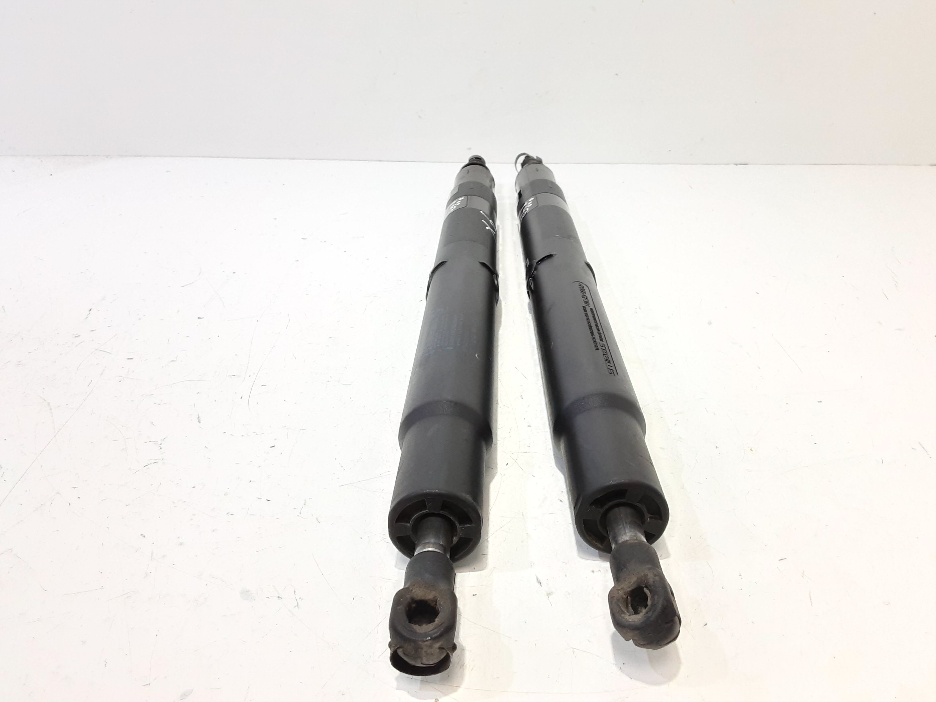 Cerniera Cofano Post. Destro Usato