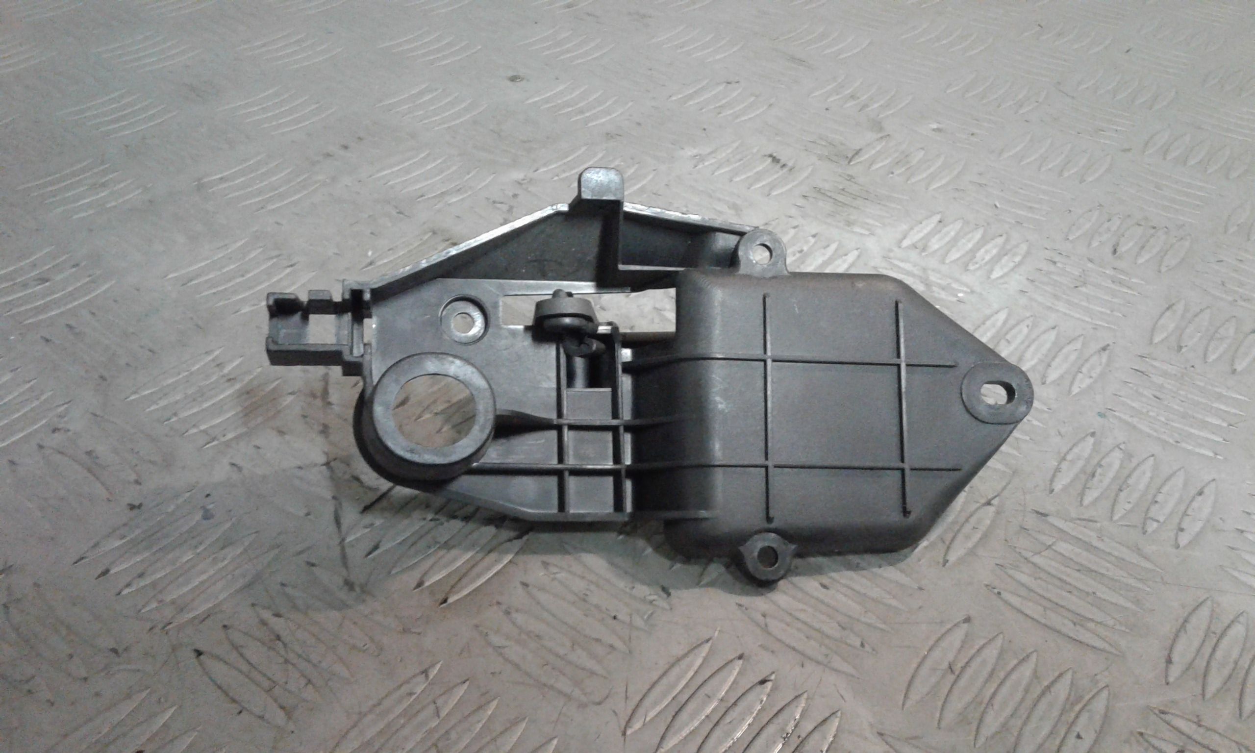 Maniglia Int. Apertura Porta Ant. Destro Usato