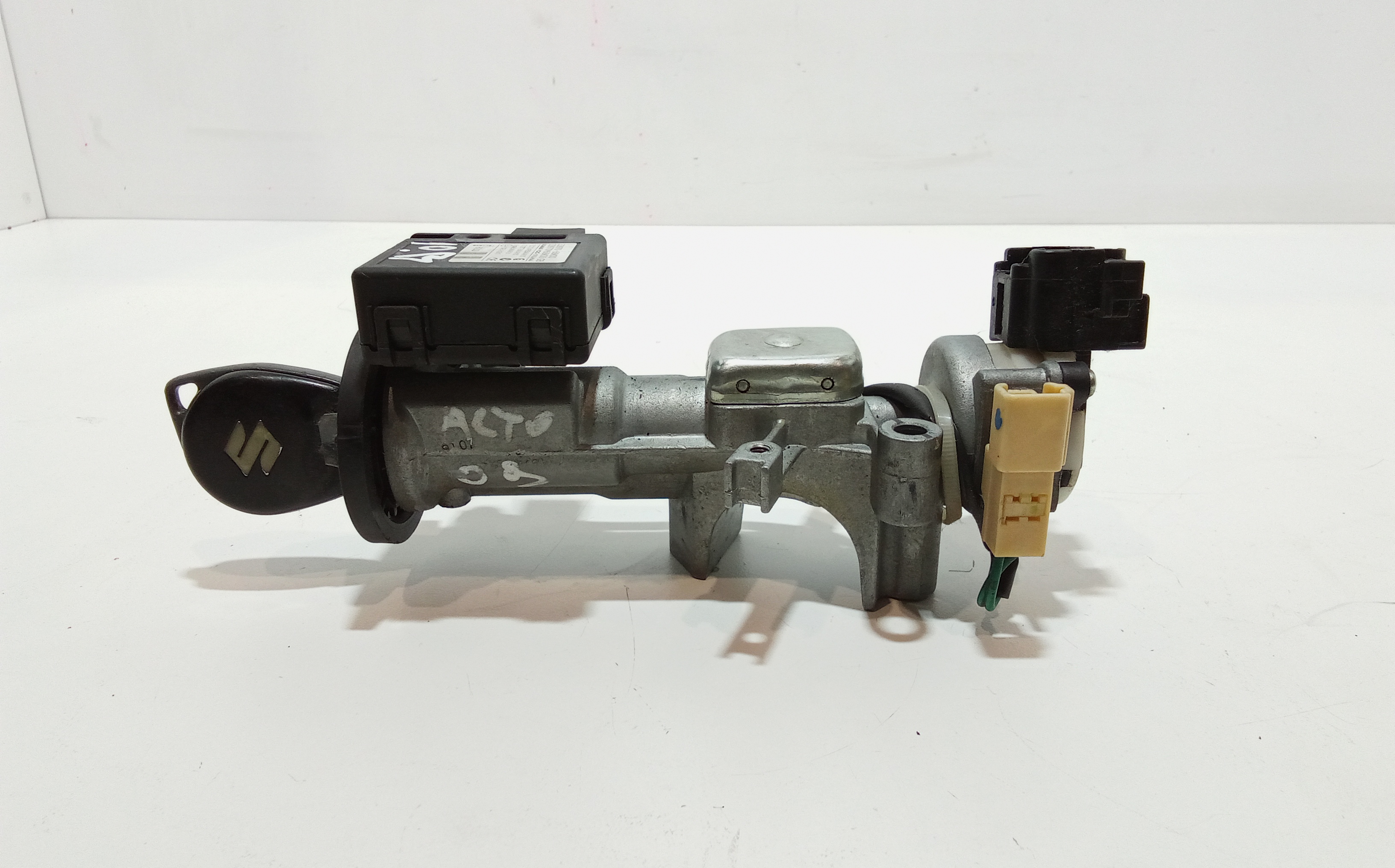 Commutatore Avviamento Con Cilindretti Serrature Usato