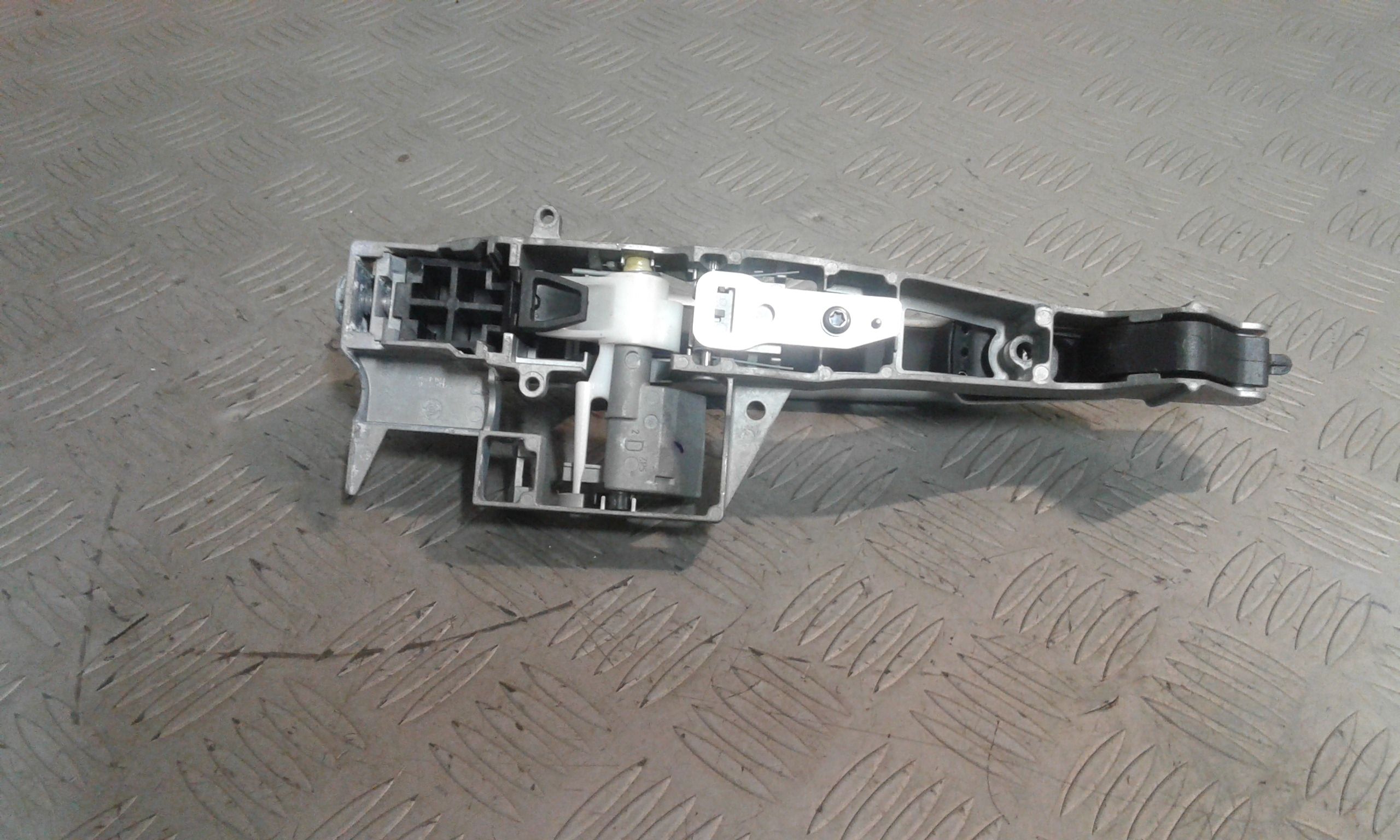 Maniglia Porta Ant. Destro 9101KH Usato