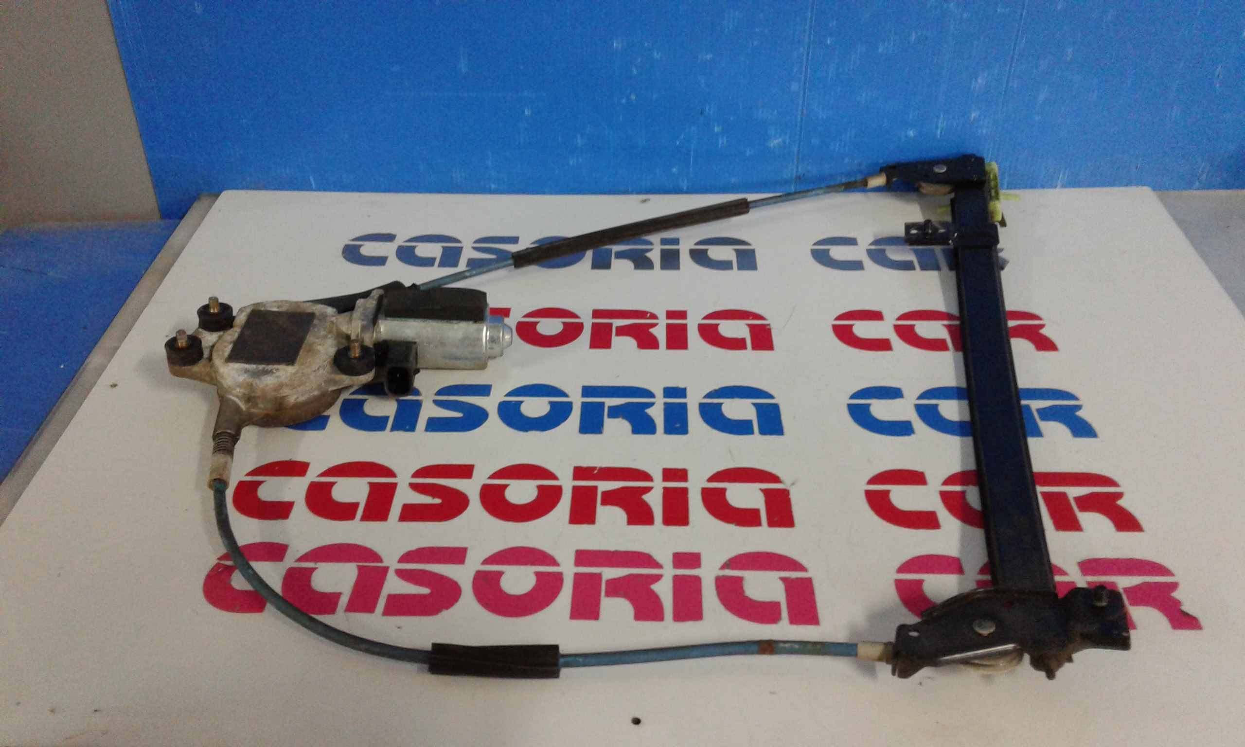 Alzacristallo Porta Ant. Destro Usato