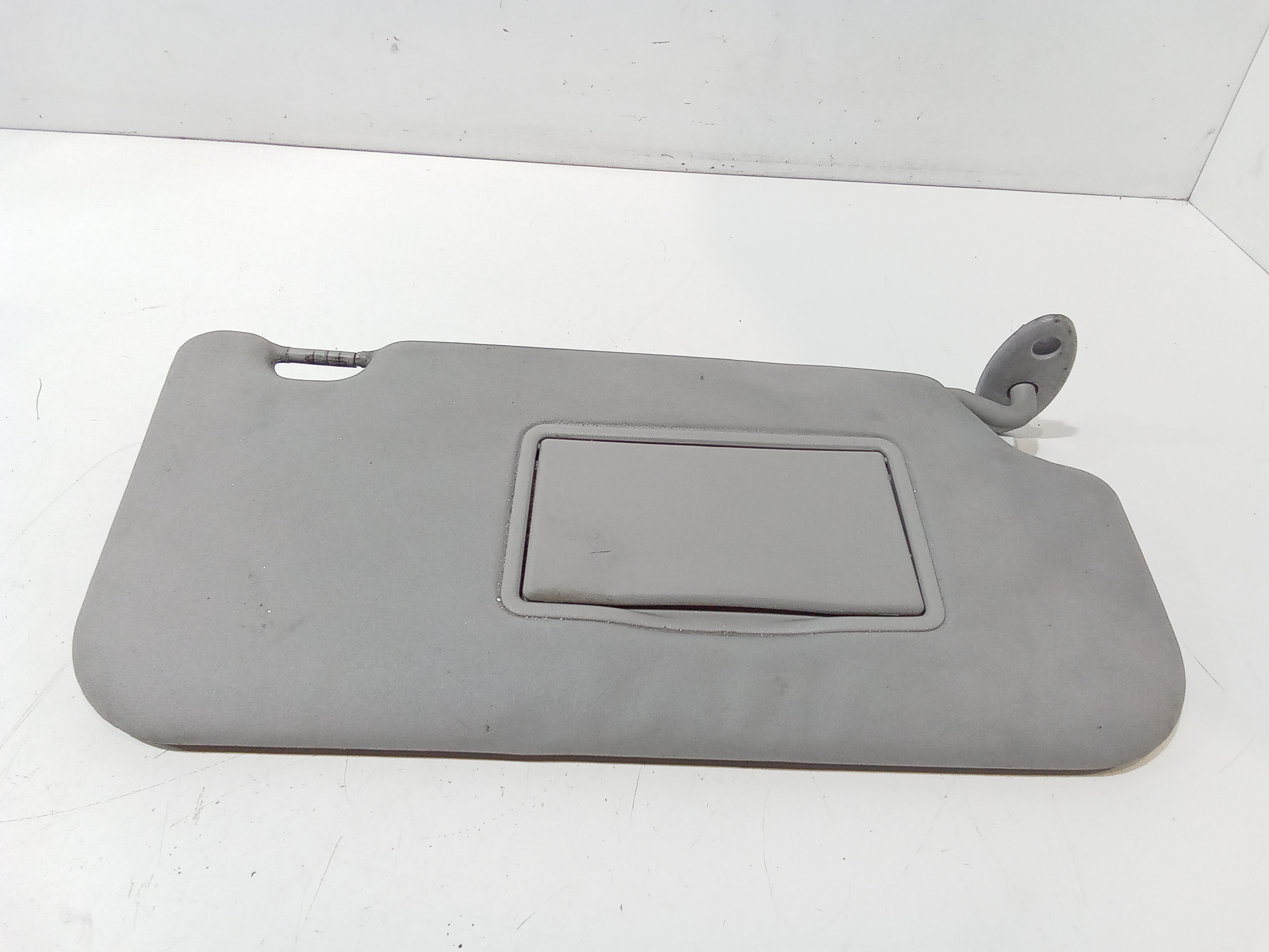 Aletta Parasole Parabrezza Destro 1222069 Usato