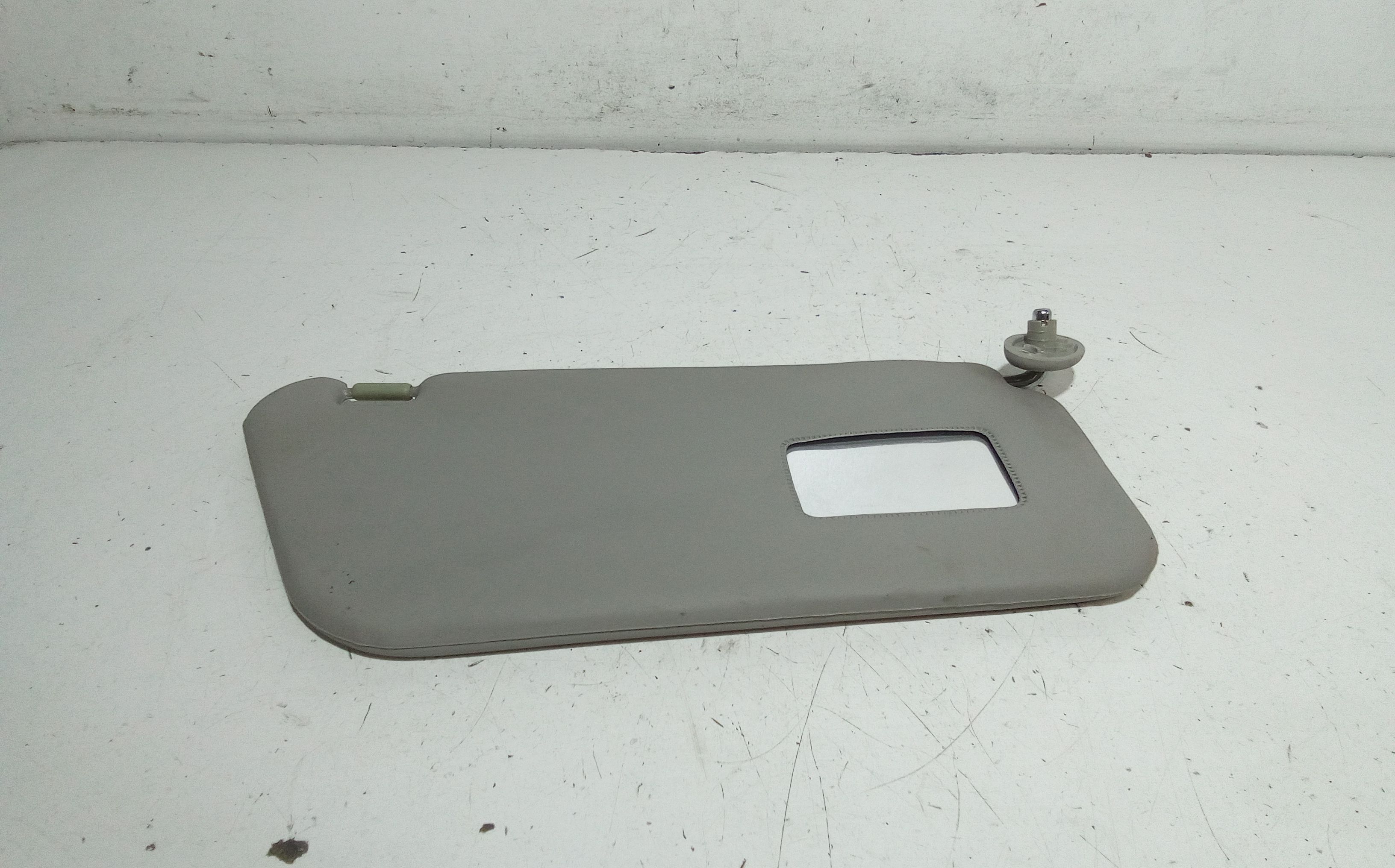 Aletta Parasole Parabrezza Destro 96279929 Usato