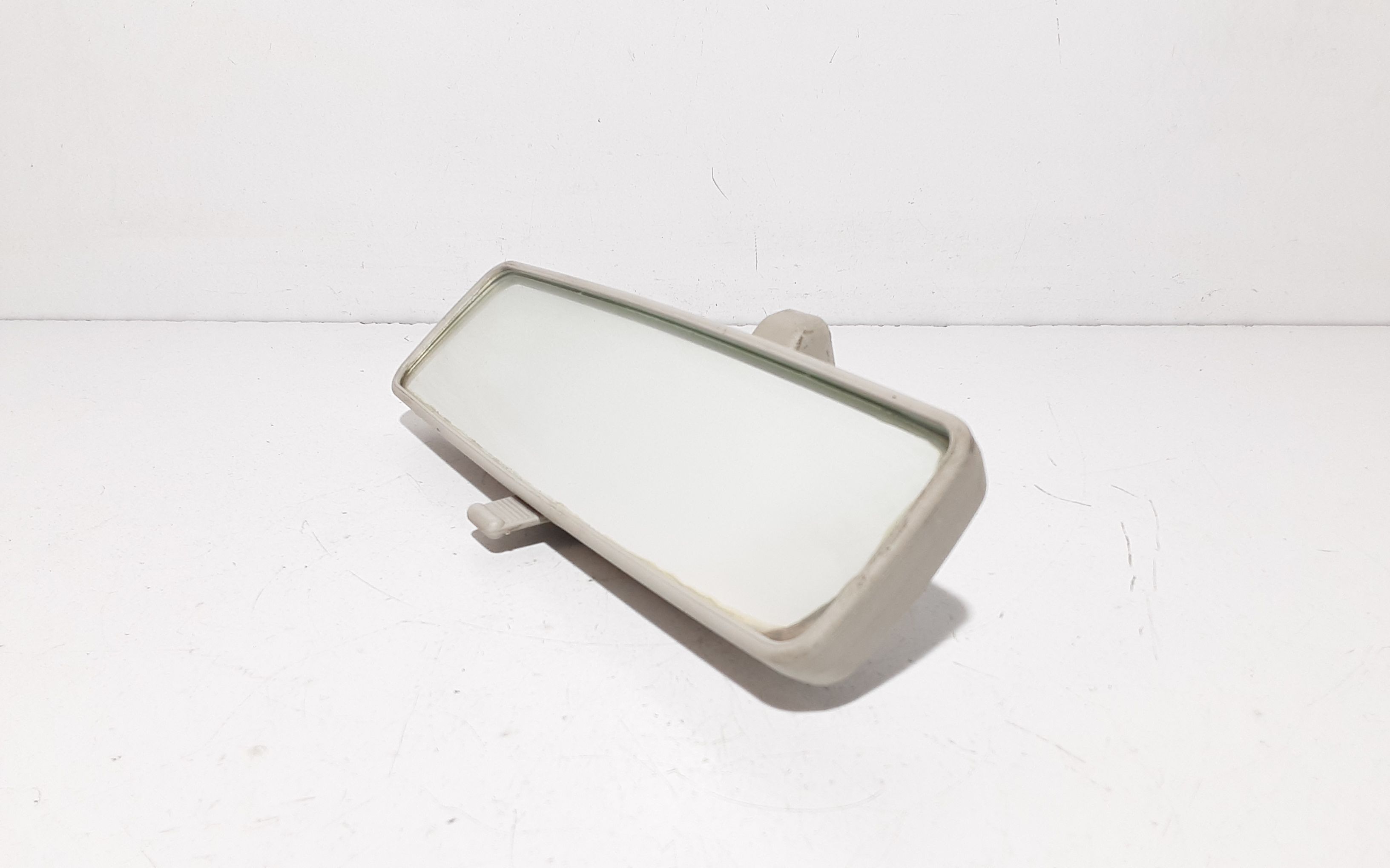 Retrovisore Interno 156028195 Usato