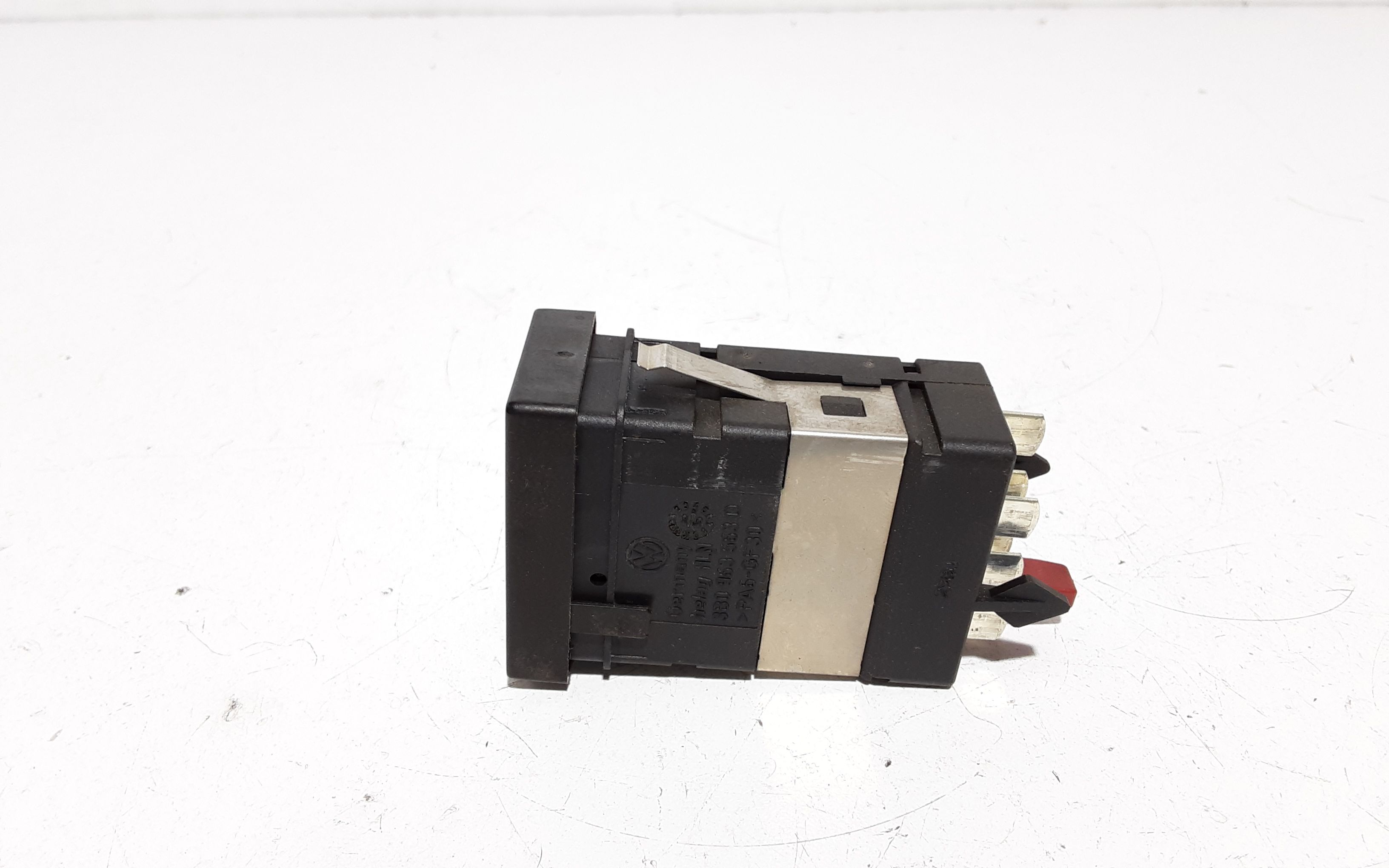 Interruttore Sedile Ant. Riscaldabile Usato