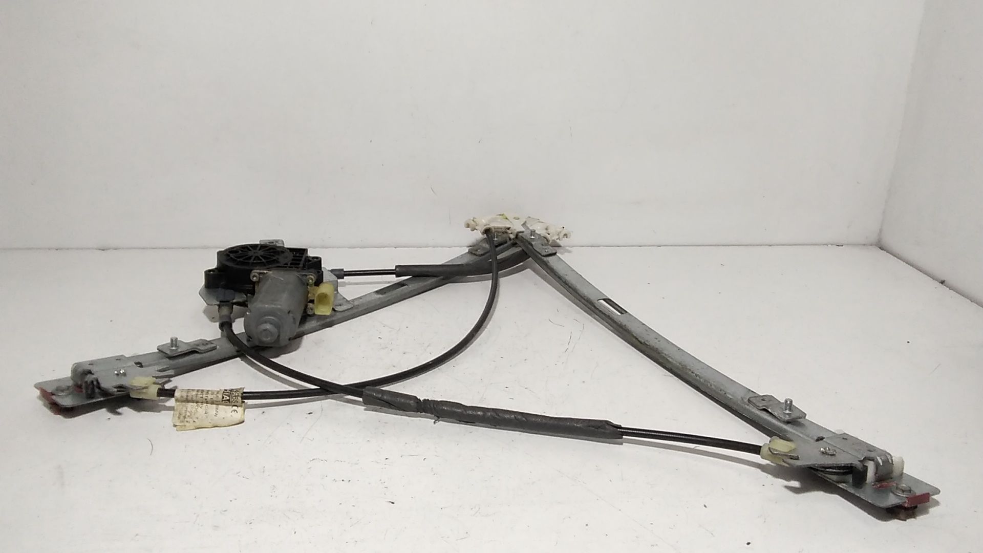 Alzacristallo Porta Ant. Sinistro Usato