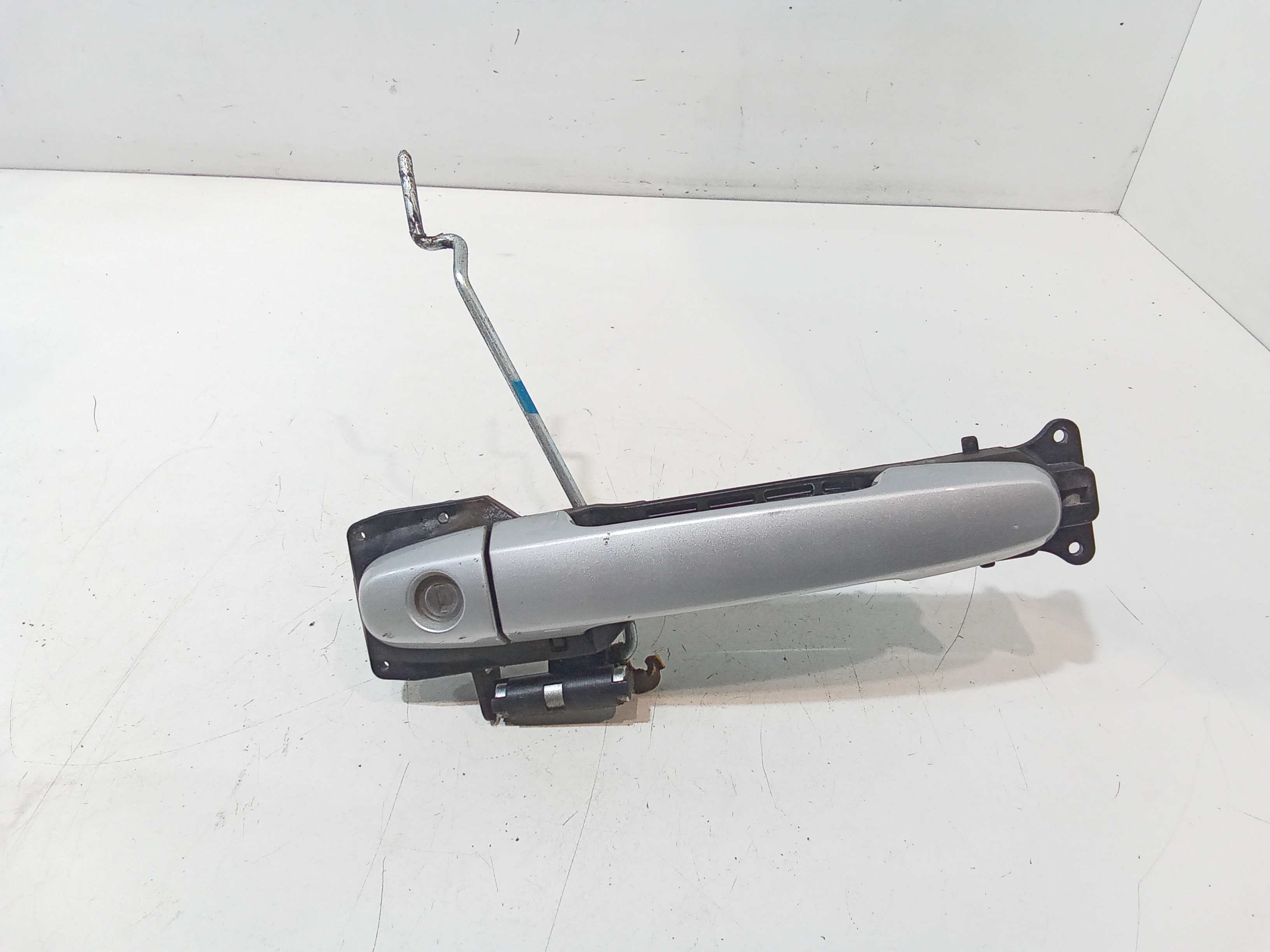 Maniglia Porta Ant. Sinistro 692100D060A1 Usato