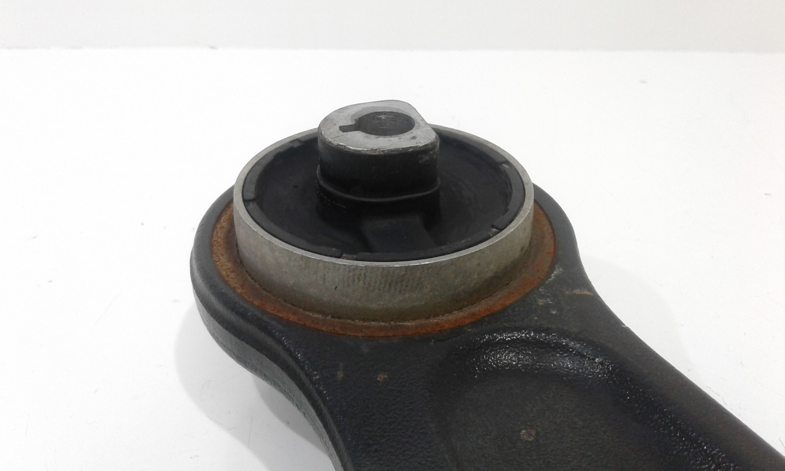 Braccio Oscillante Sosp. Ant. Destro 545041775R Usato