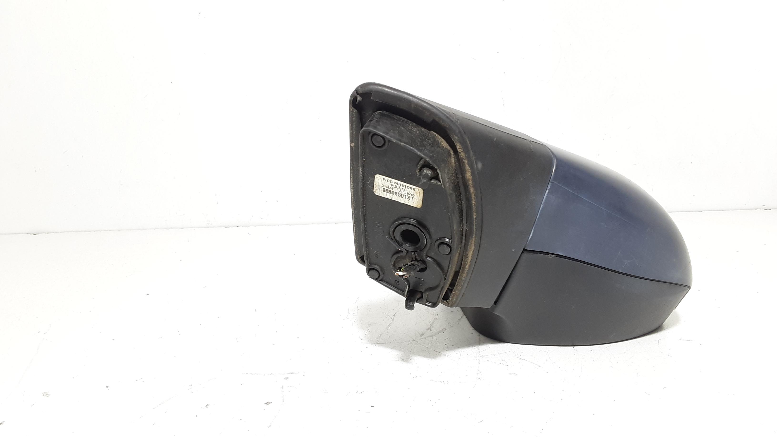 Retrovisore Est. Destro 8149ZF Usato