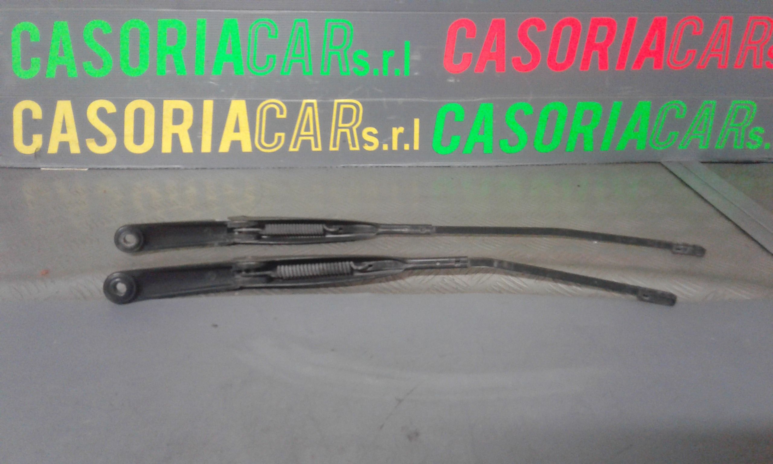 Braccio Tergiparabrezza Usato