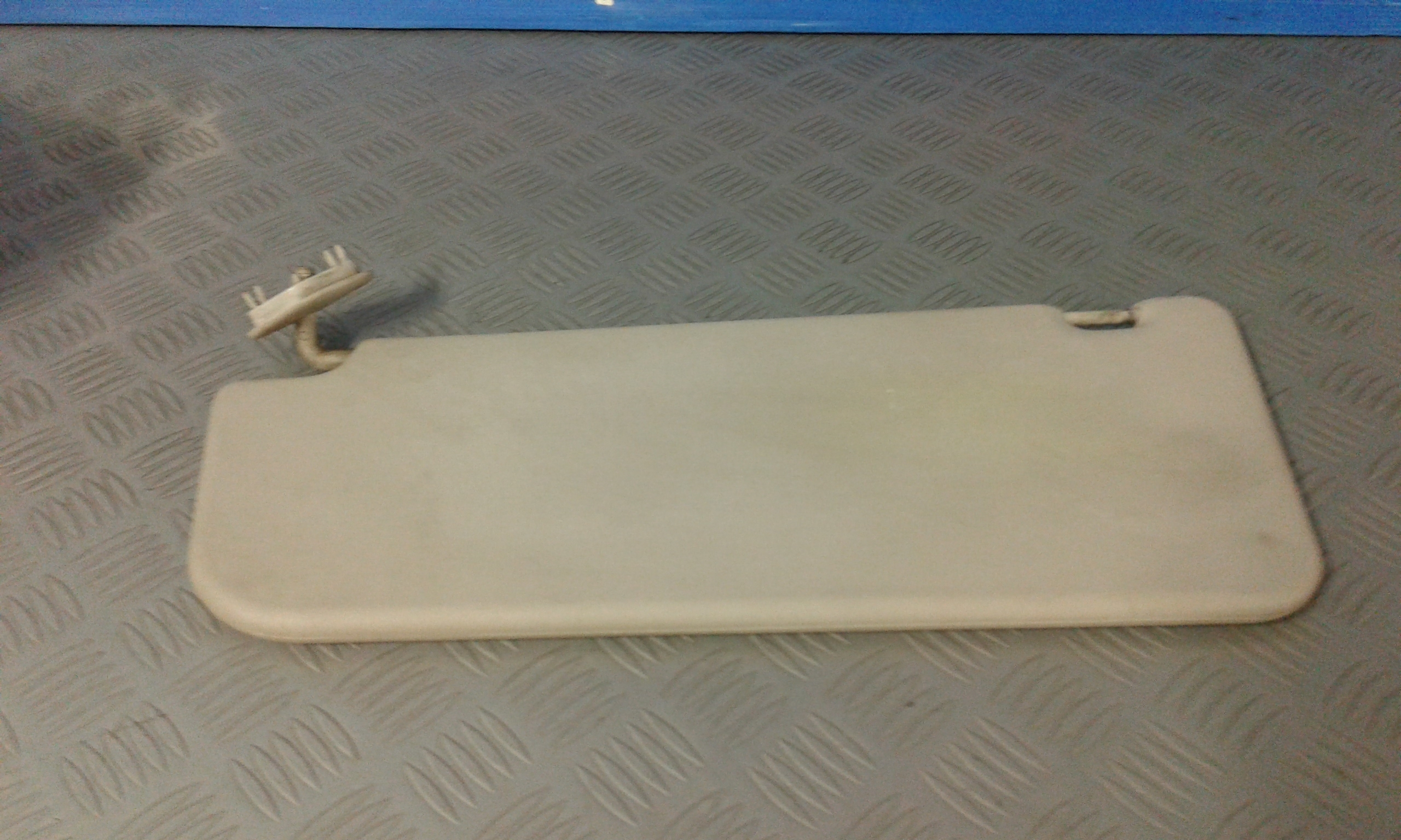 Aletta Parasole Parabrezza Destro Usato