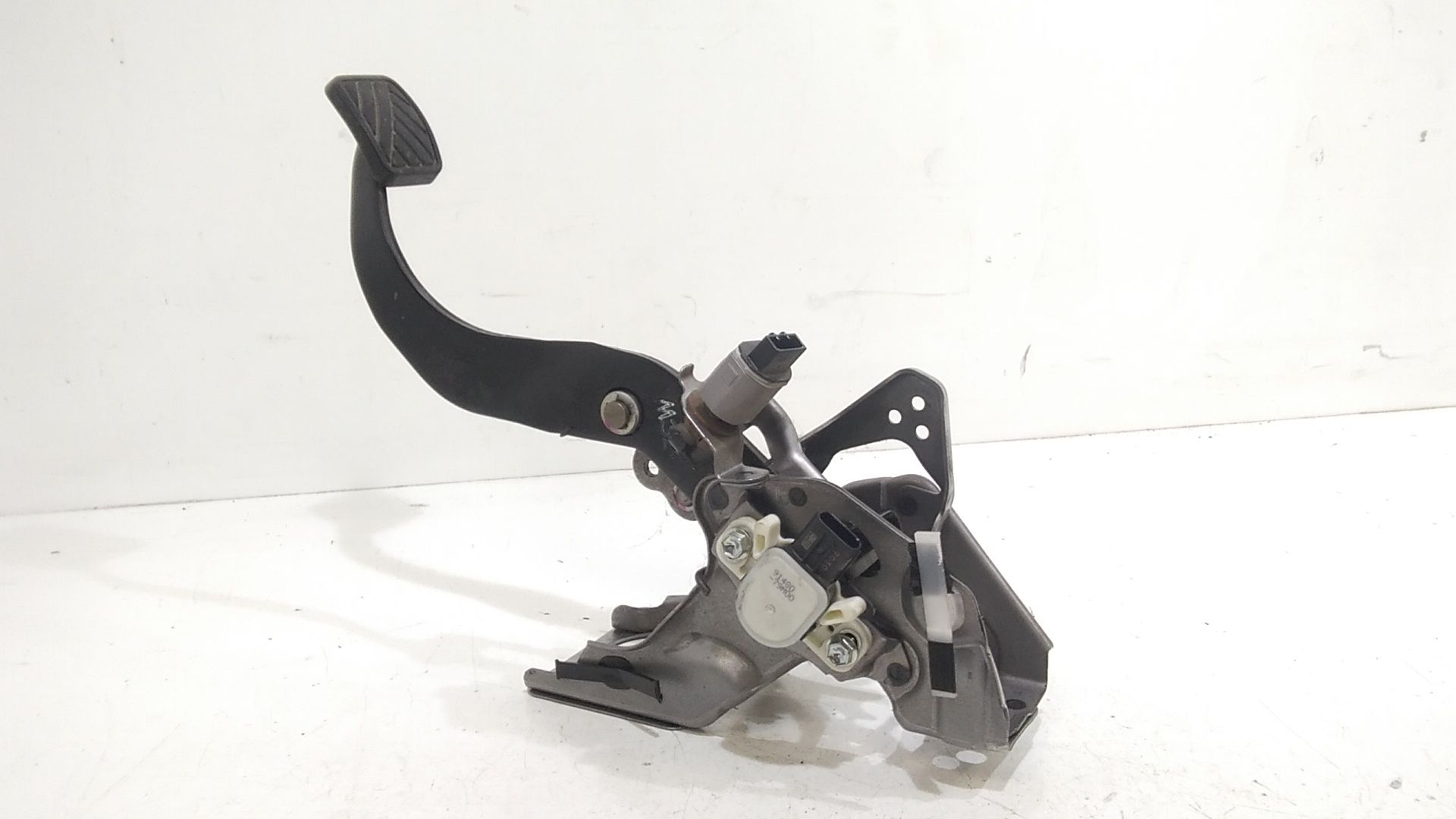 Pedale Freno 4960062R60000 Usato