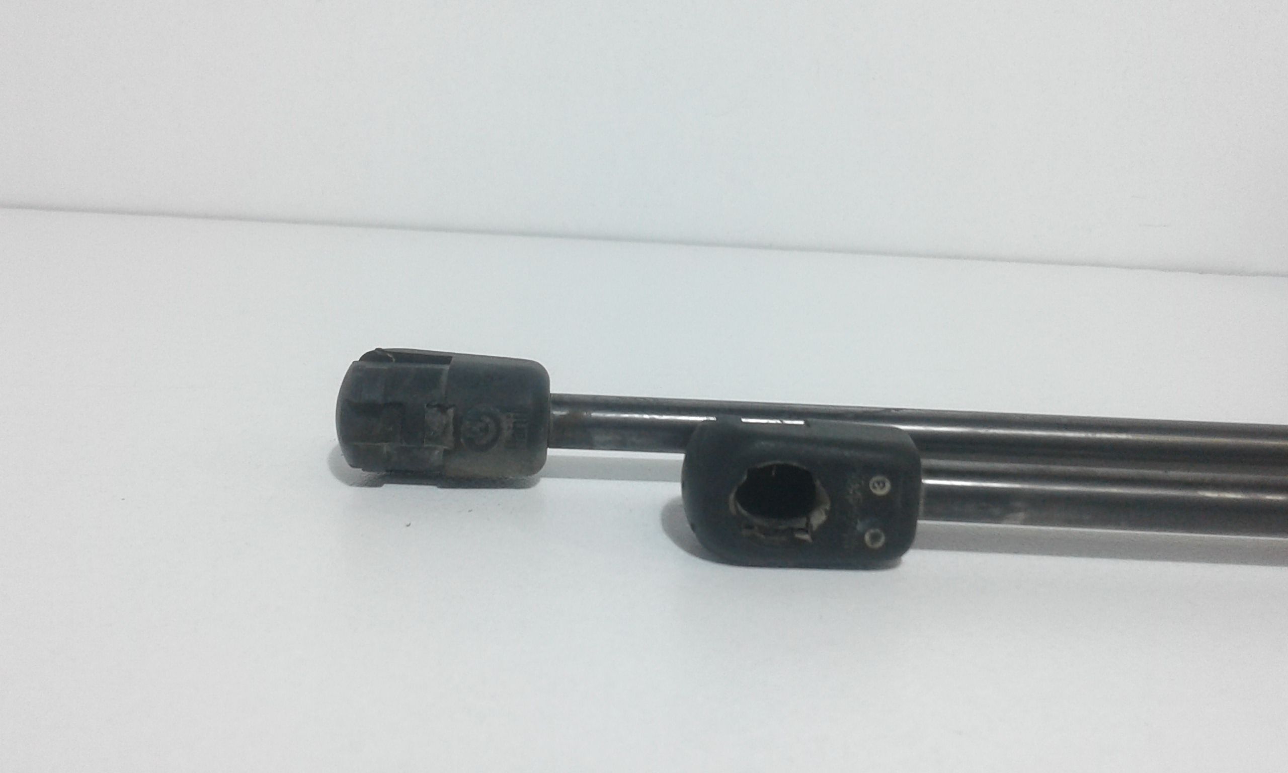 Cerniera Cofano Post. Destro Usato