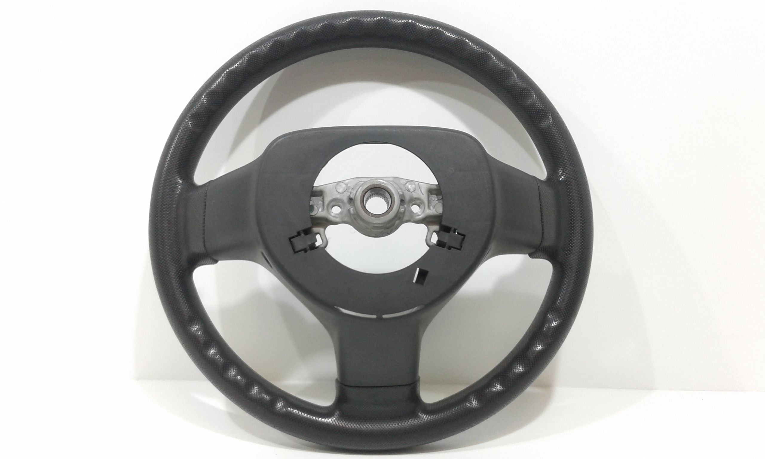 Volante 451000H010B0 Usato