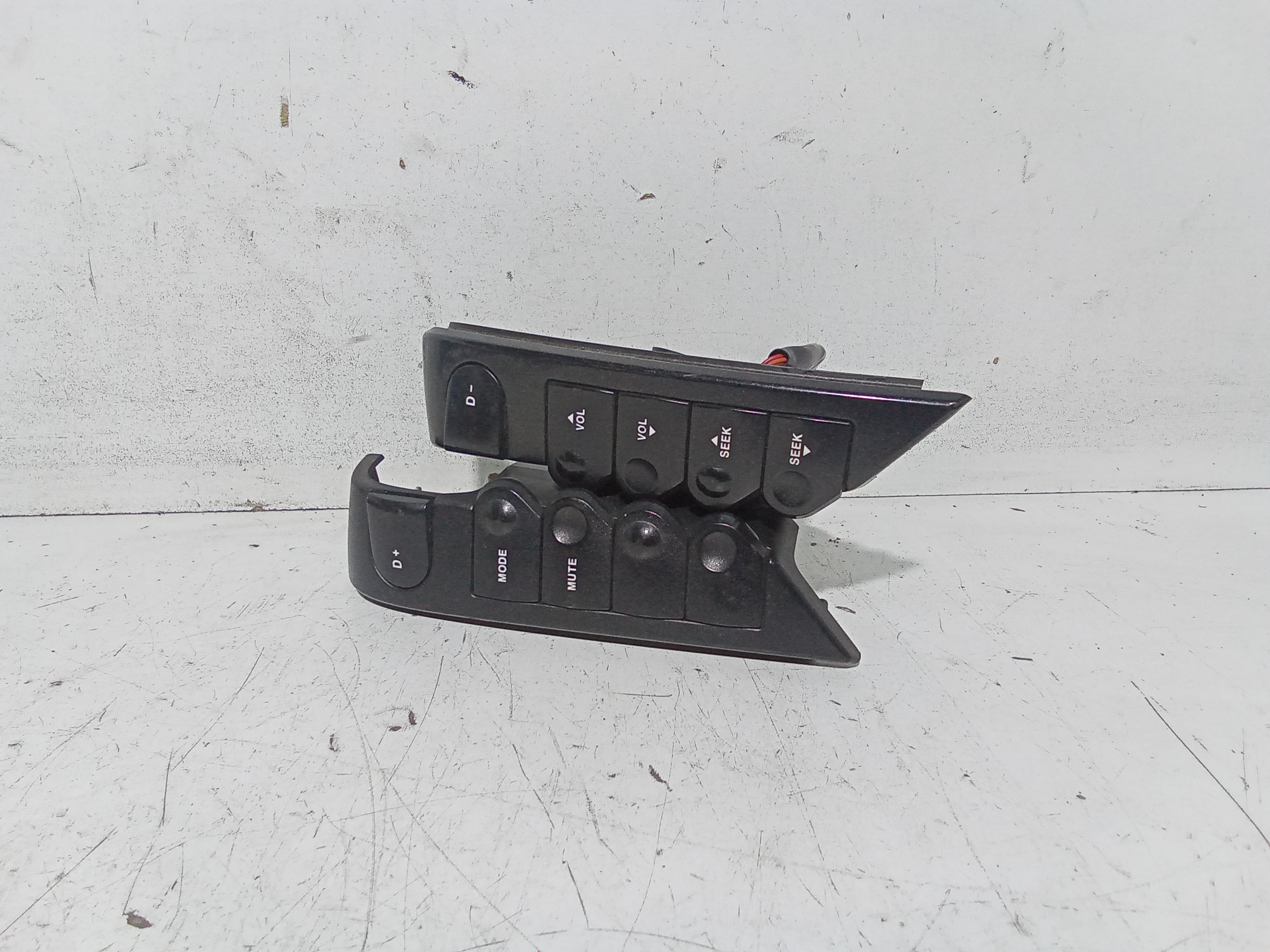 Blocco Volante Multifunzione Usato