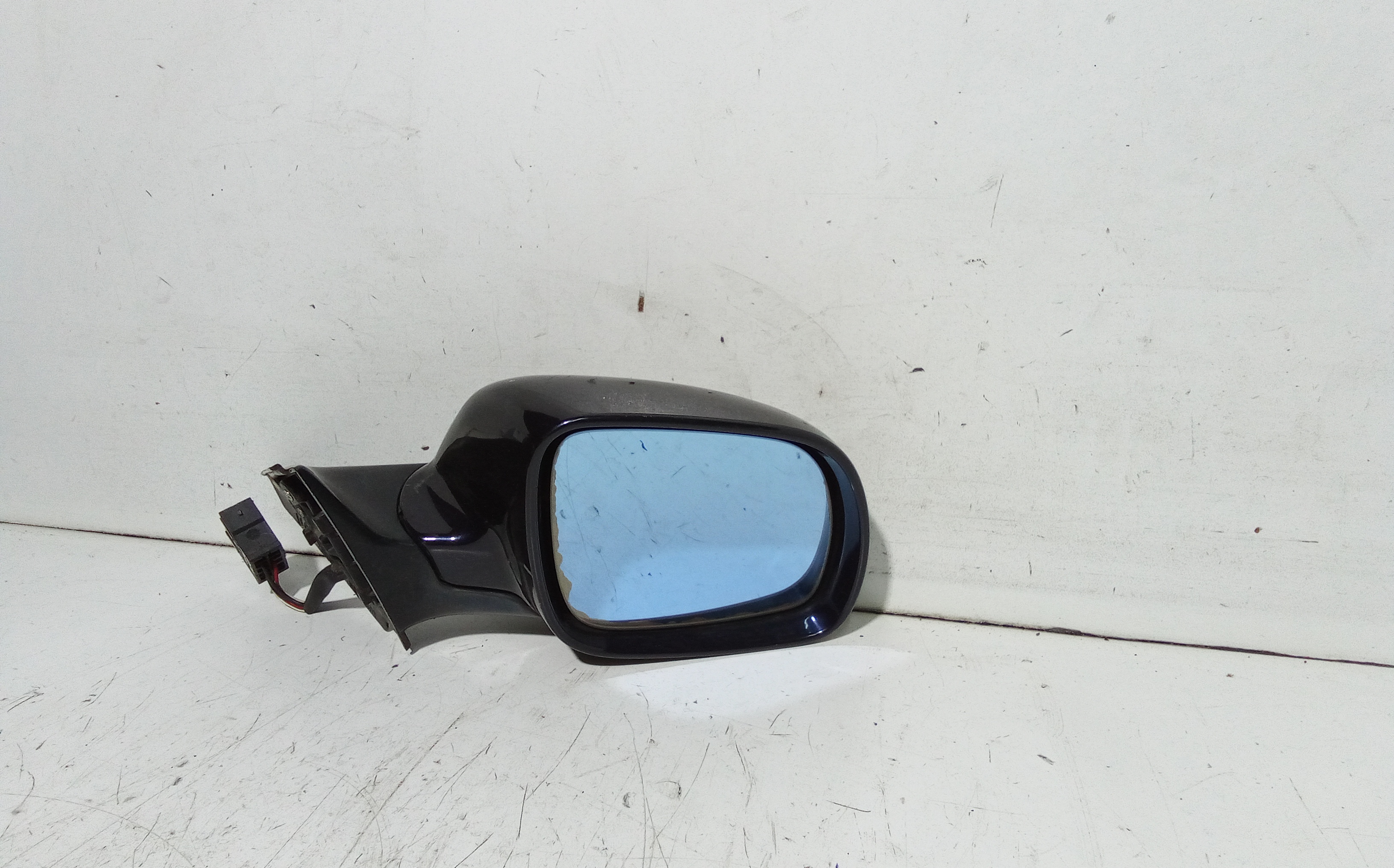 Retrovisore Est. Destro Usato