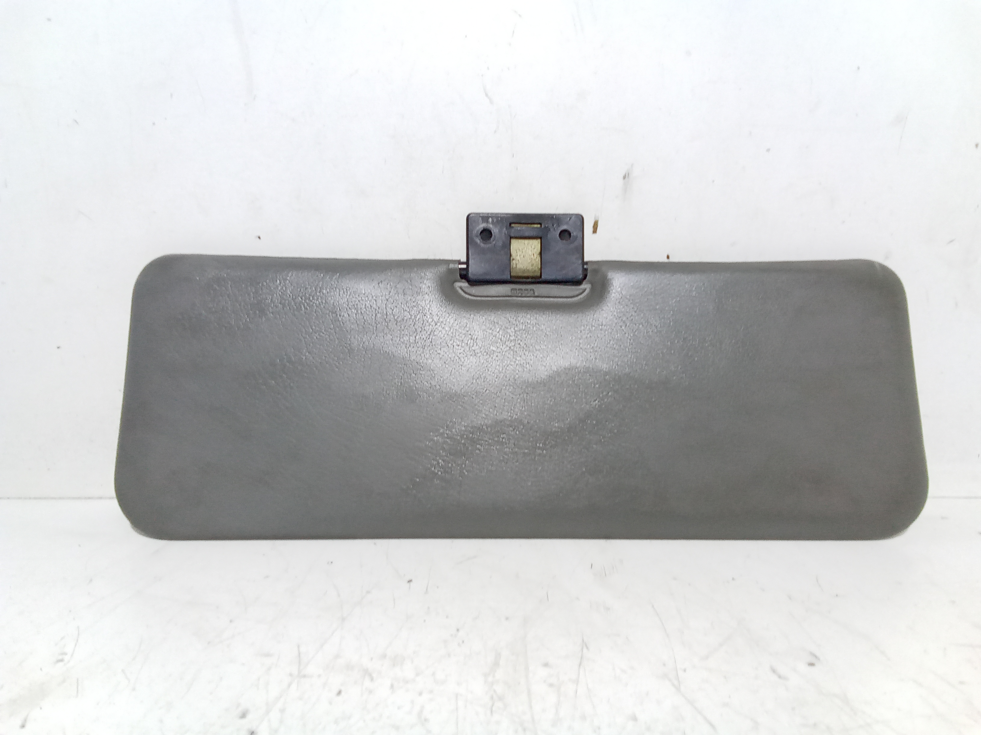 Aletta Parasole Parabrezza Sinistro 182427480 Usato