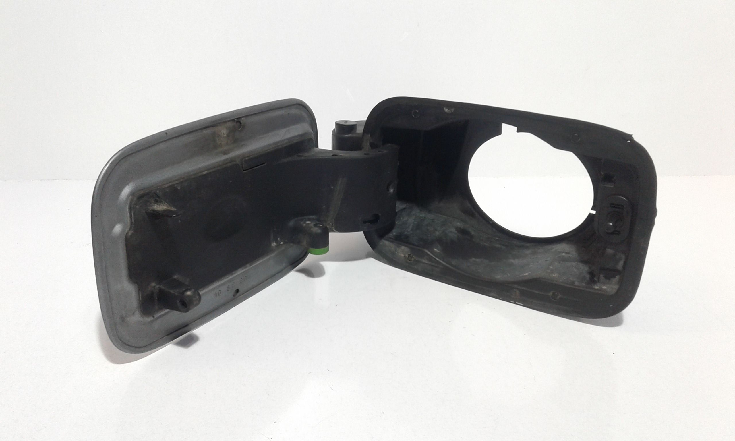 Sportello Carburante 51177055877 Usato