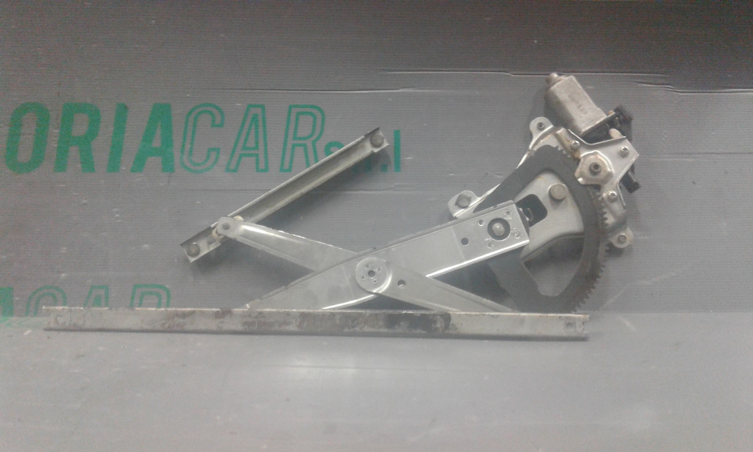 Alzacristallo Porta Ant. Destro 96541654 Usato