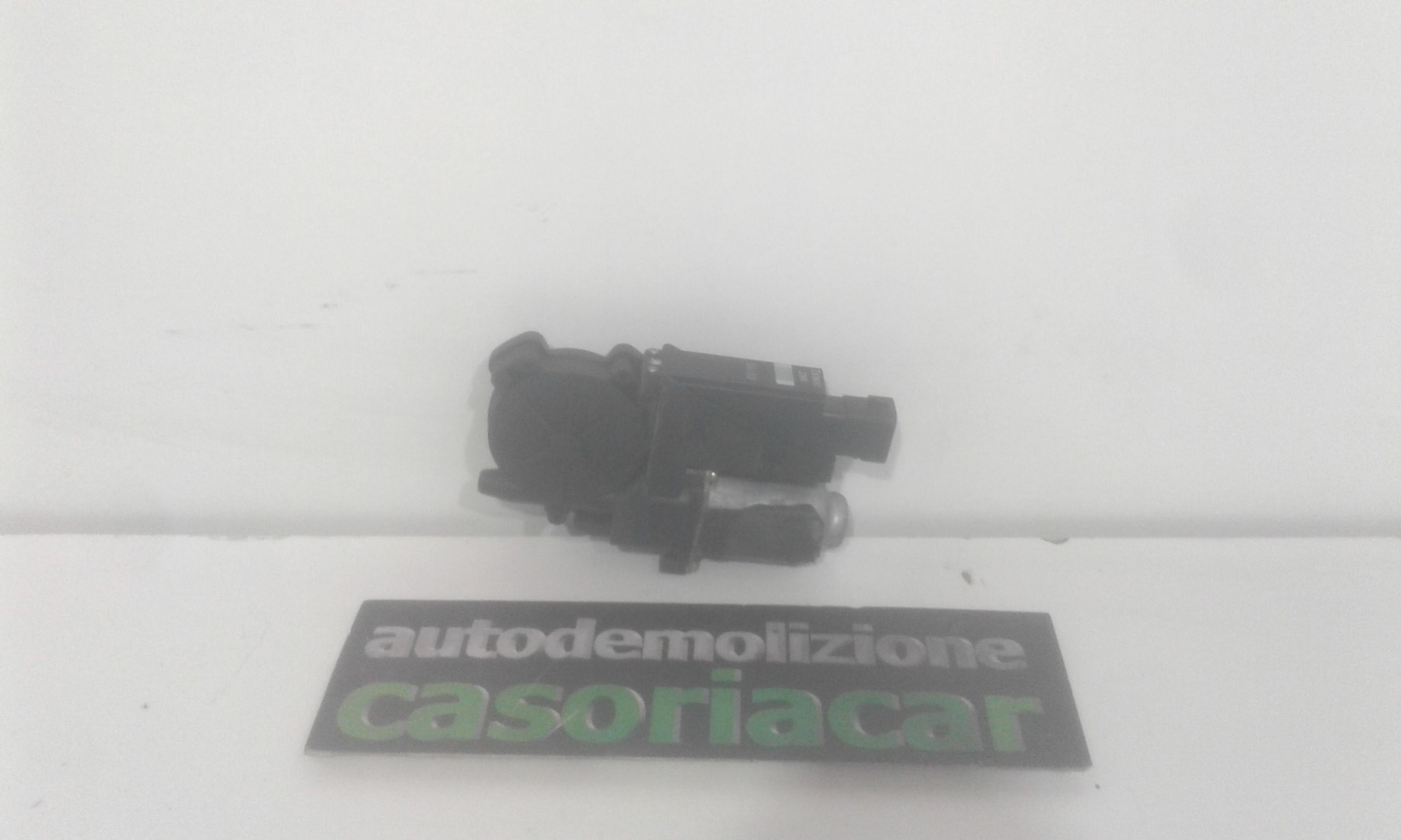 Motorino Alzacristallo Porta Ant. Destro 13173070 Usato