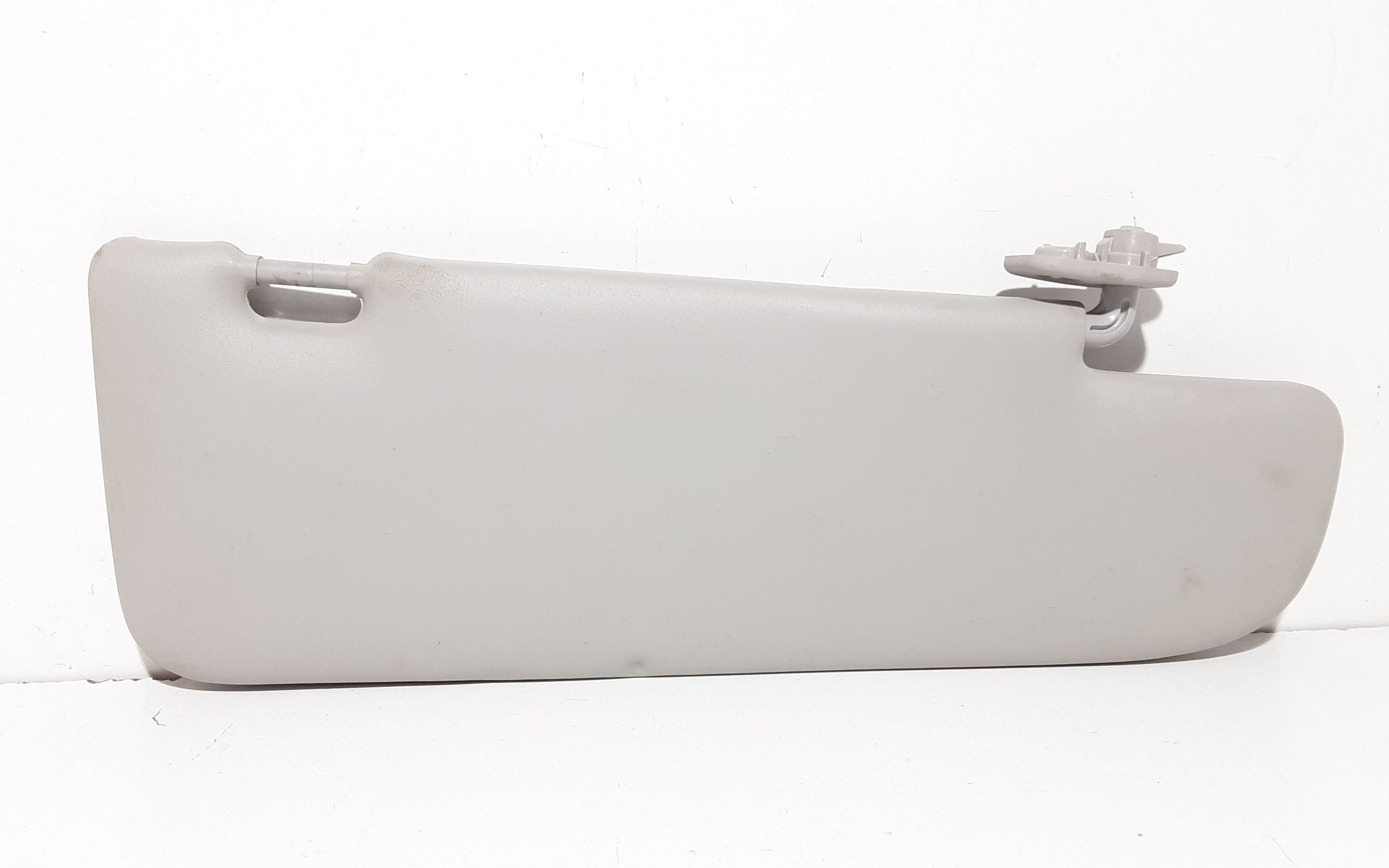 Aletta Parasole Parabrezza Sinistro 735660550 Usato