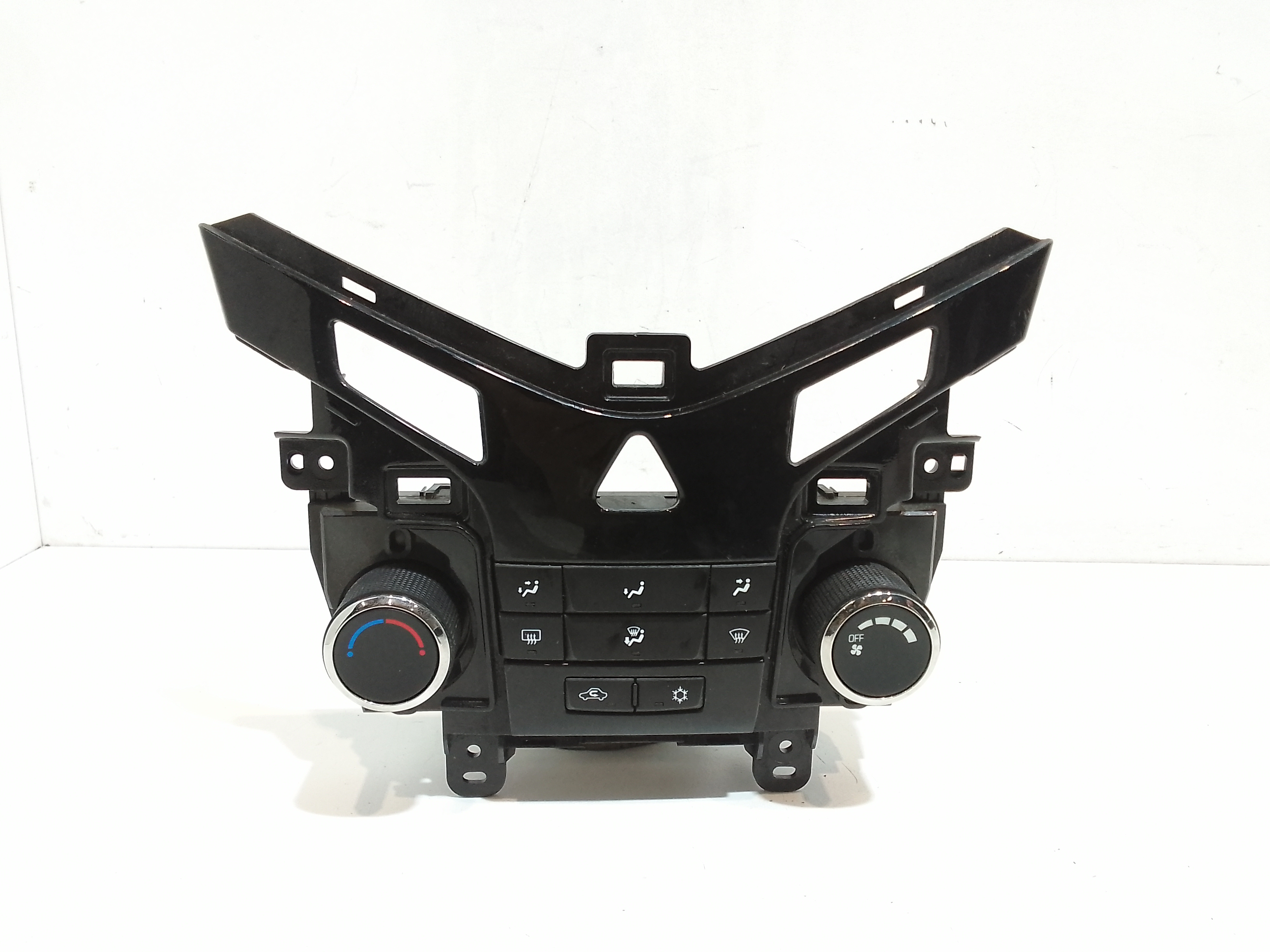 Blocco Comando Climatizzazione 95146201 Usato