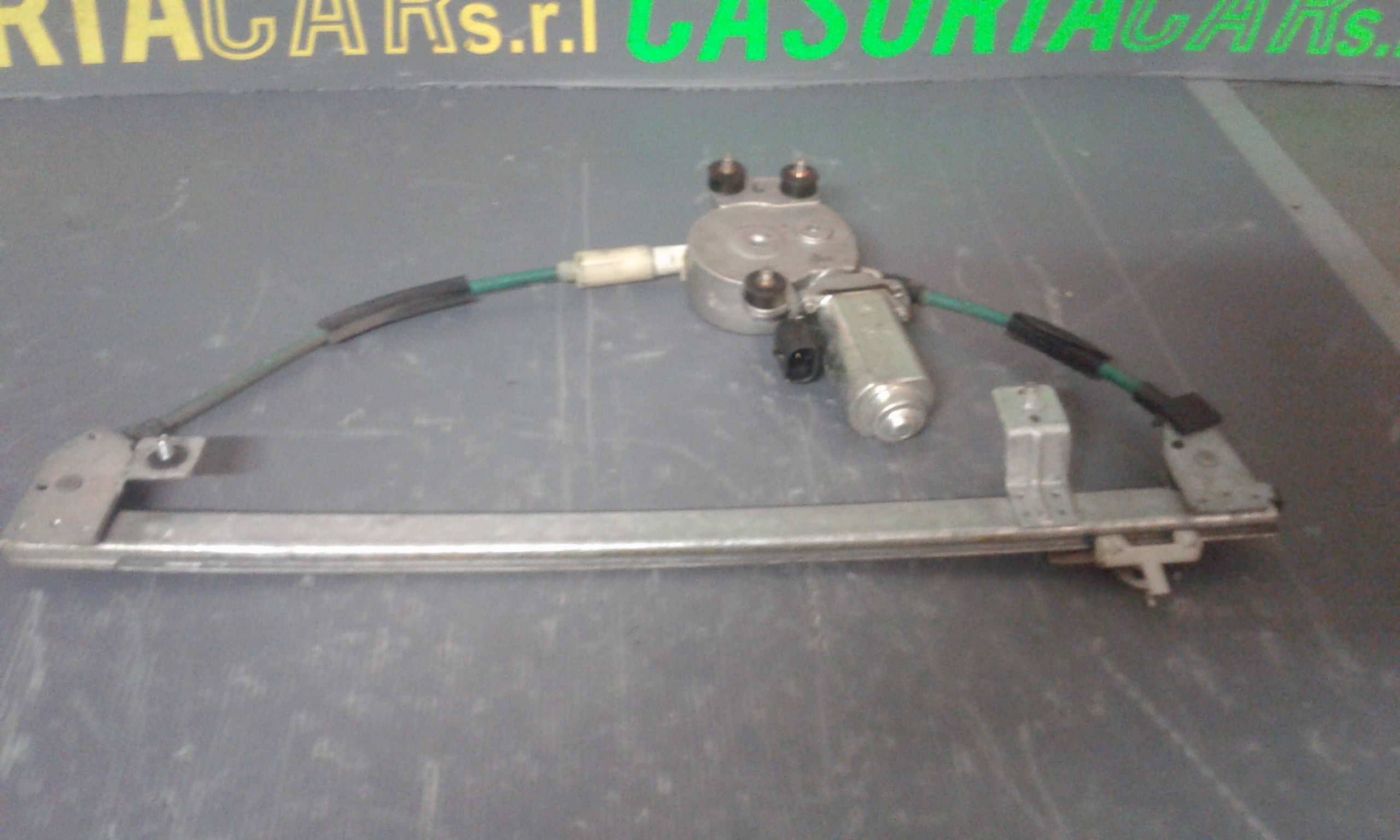 Alzacristallo Porta Ant. Destro Usato