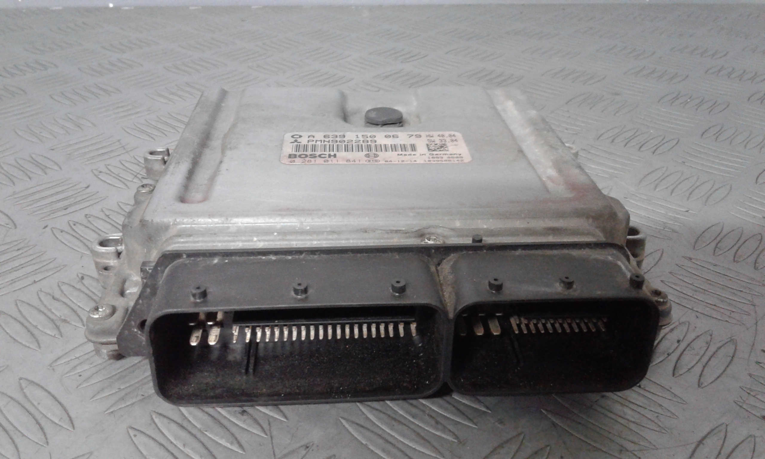 Centralina Iniezione A1351506879 Usato