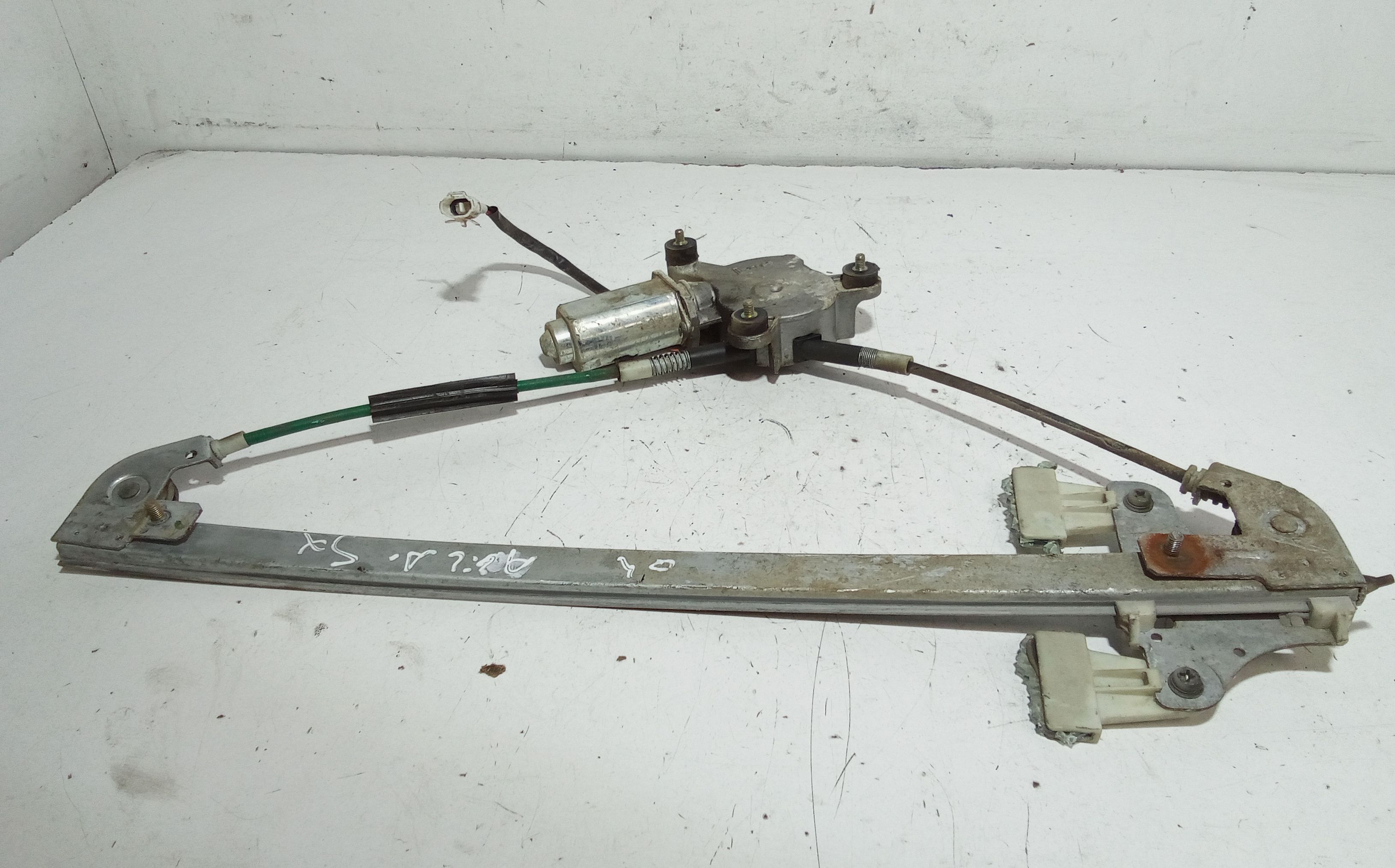 Alzacristallo Porta Ant. Sinistro 9206365 Usato