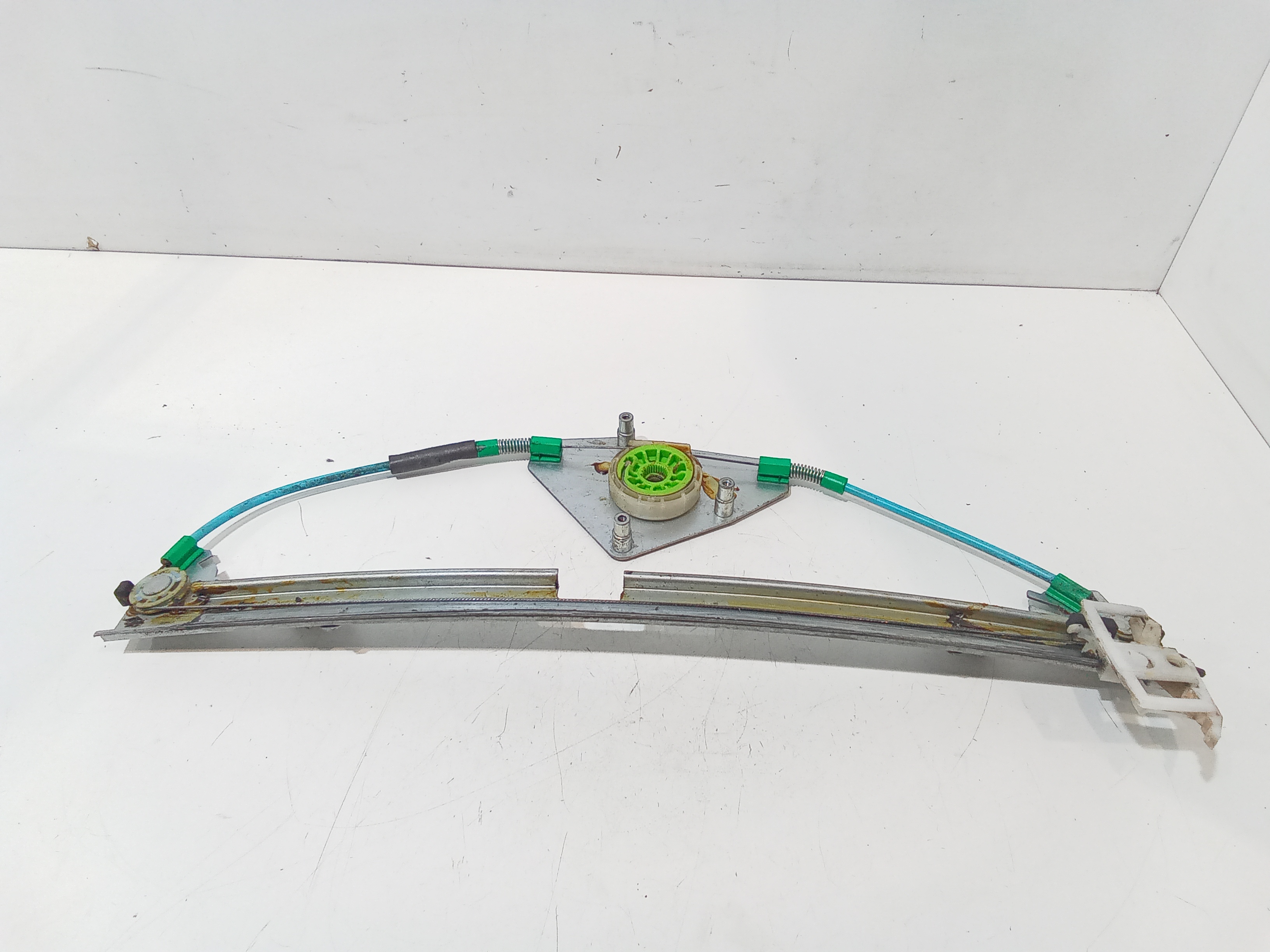 Alzacristallo Porta Ant. Sinistro Usato