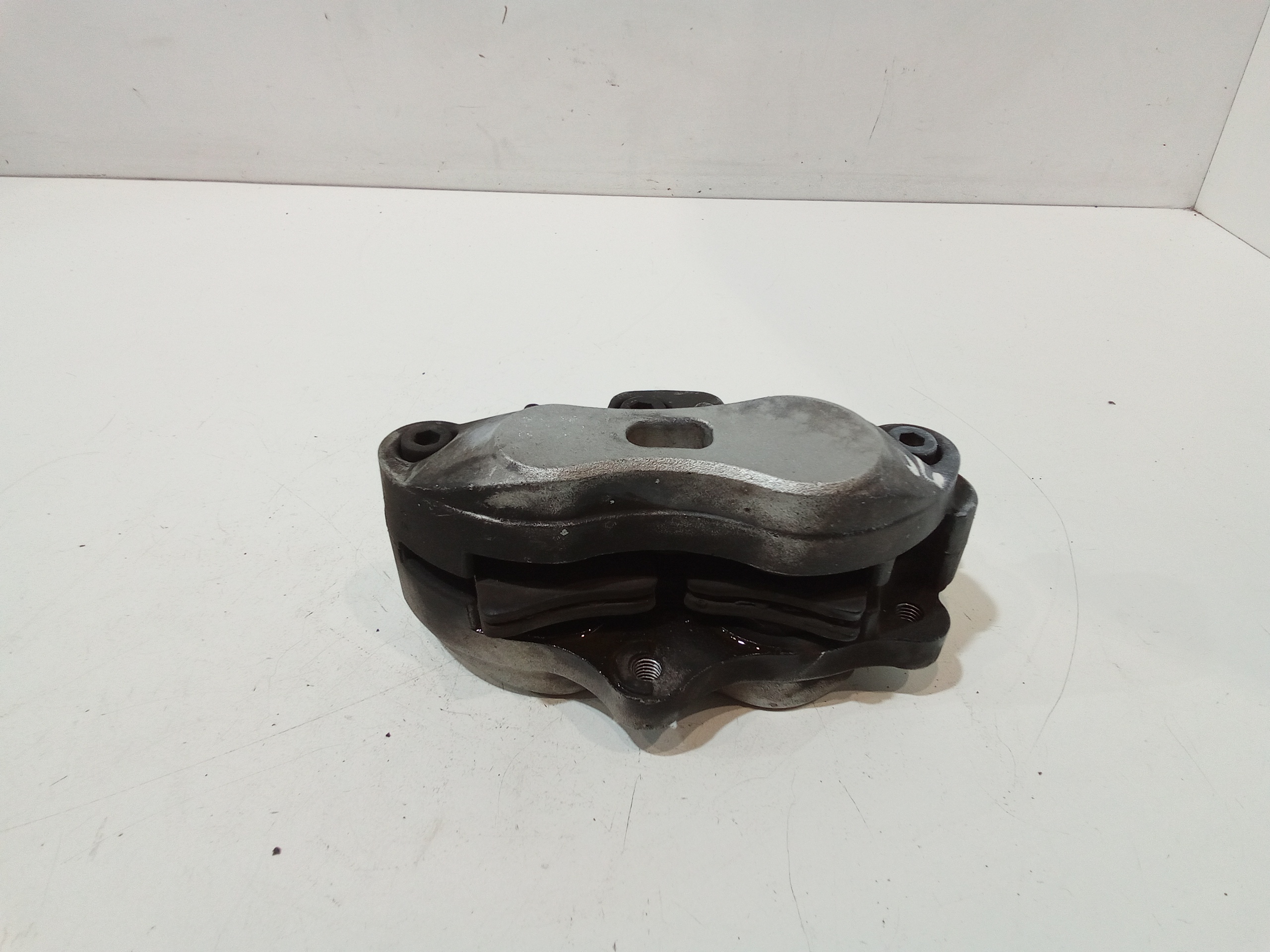 Pinza Freno Anteriore Usato