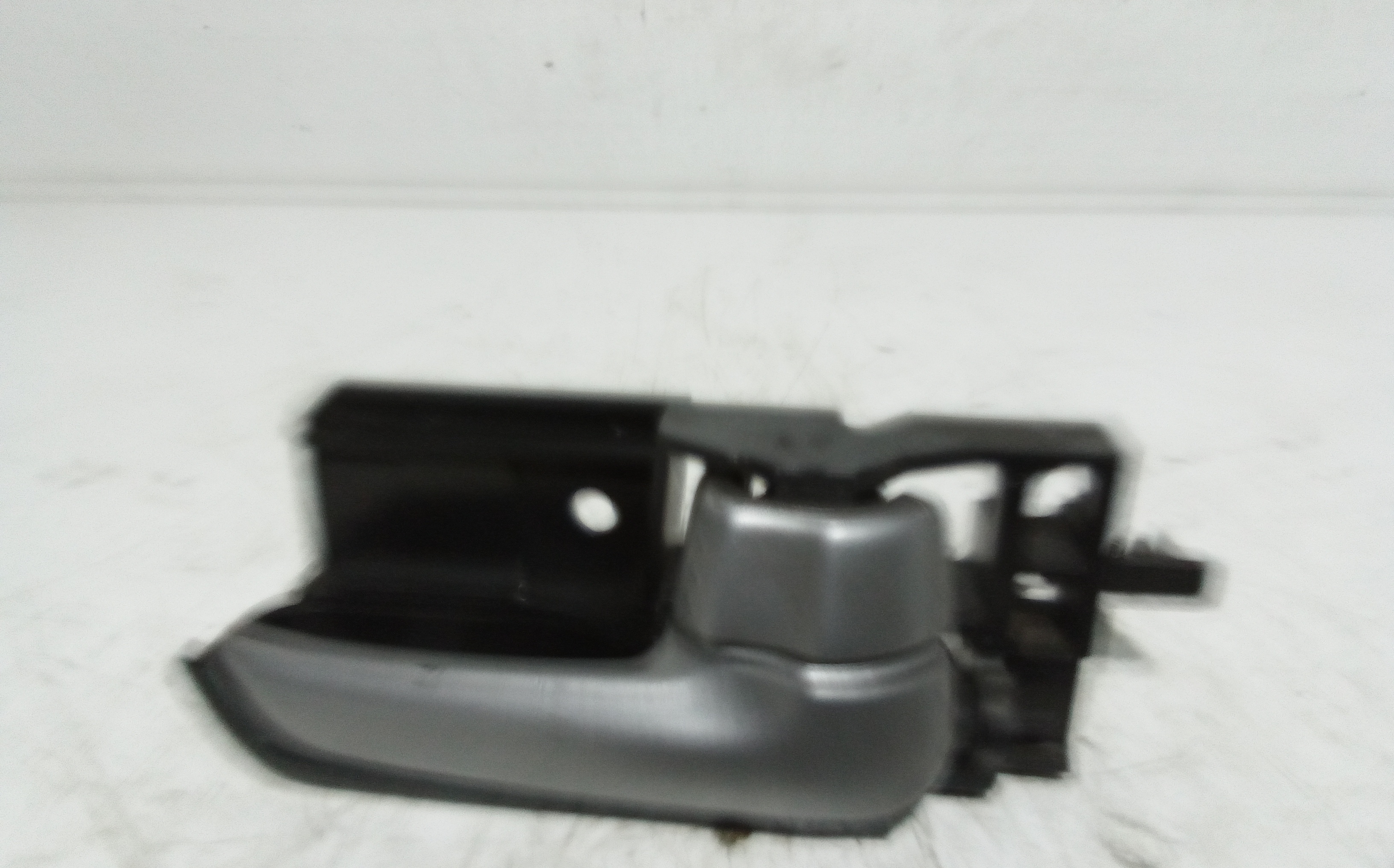 Maniglia Int. Apertura Porta Post. Destro Usato