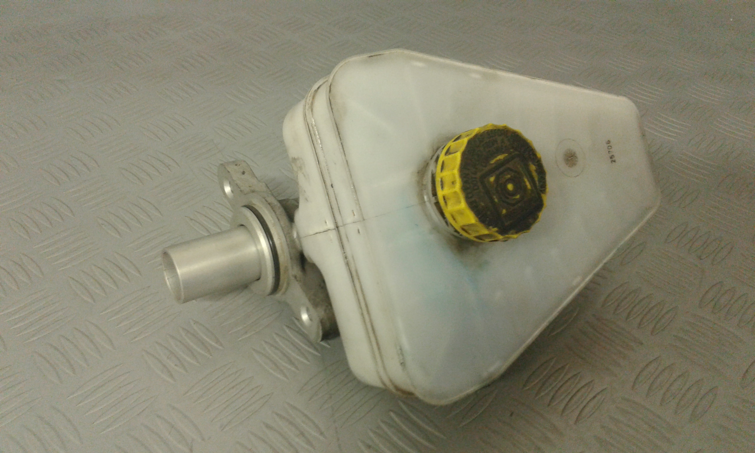 Pompa Comando Freni 2991743 Usato